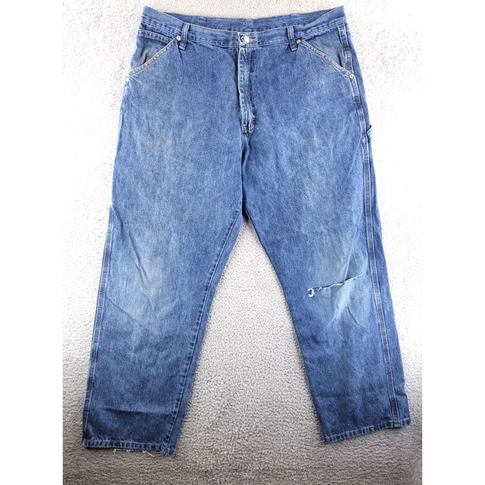 Wrangler Wrangler Jeans Mens 38x32 Blue Medium Wash Distressed Ripped Knee Denim Cotton Zip Inseam 32 Vintage No Size US 34 / EU 50 - 4 Thumbnail
