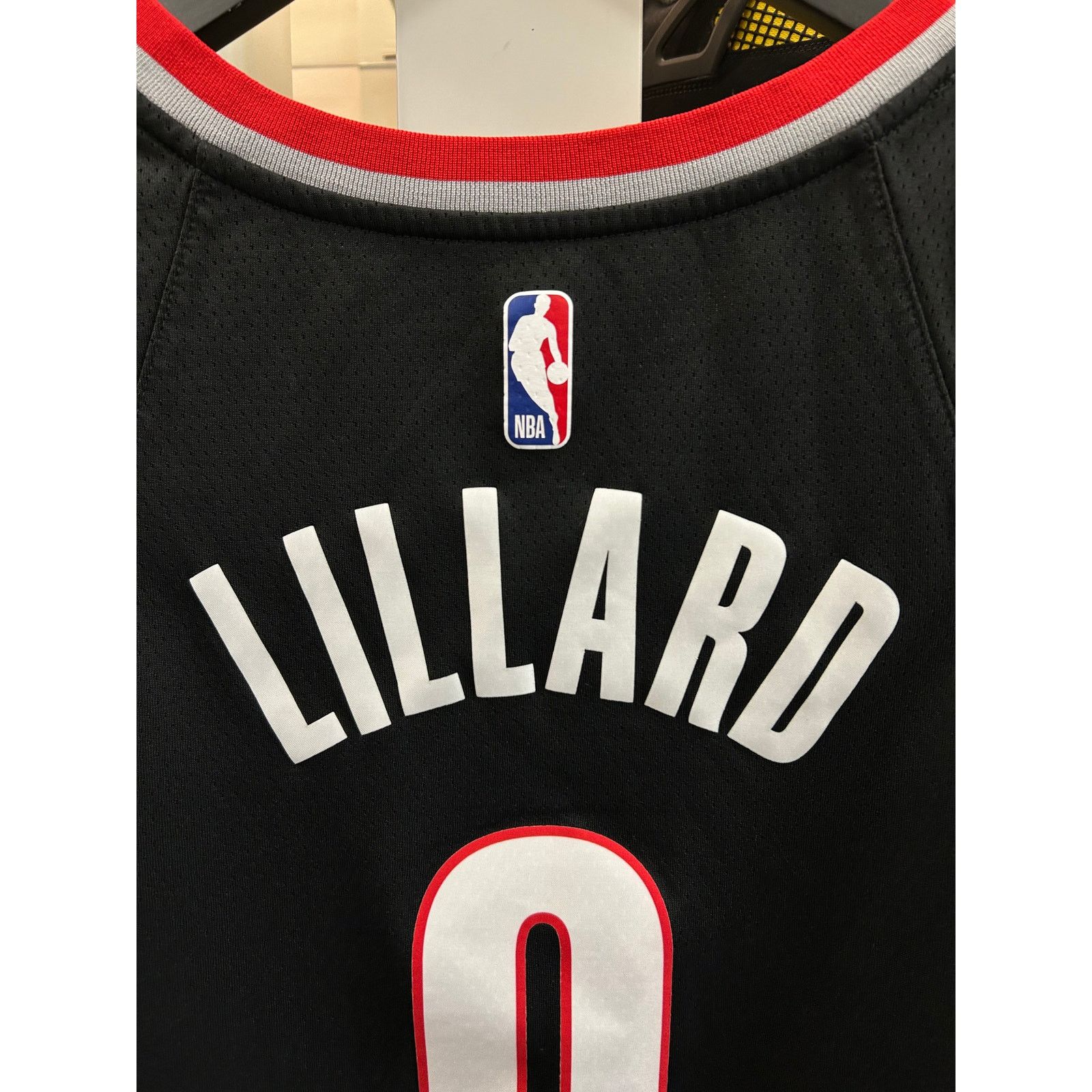 Nike Portland Trail Blazers NBA jersey 0 Lillard M B15 Size US M / EU 48-50 / 2 - 2 Thumbnail