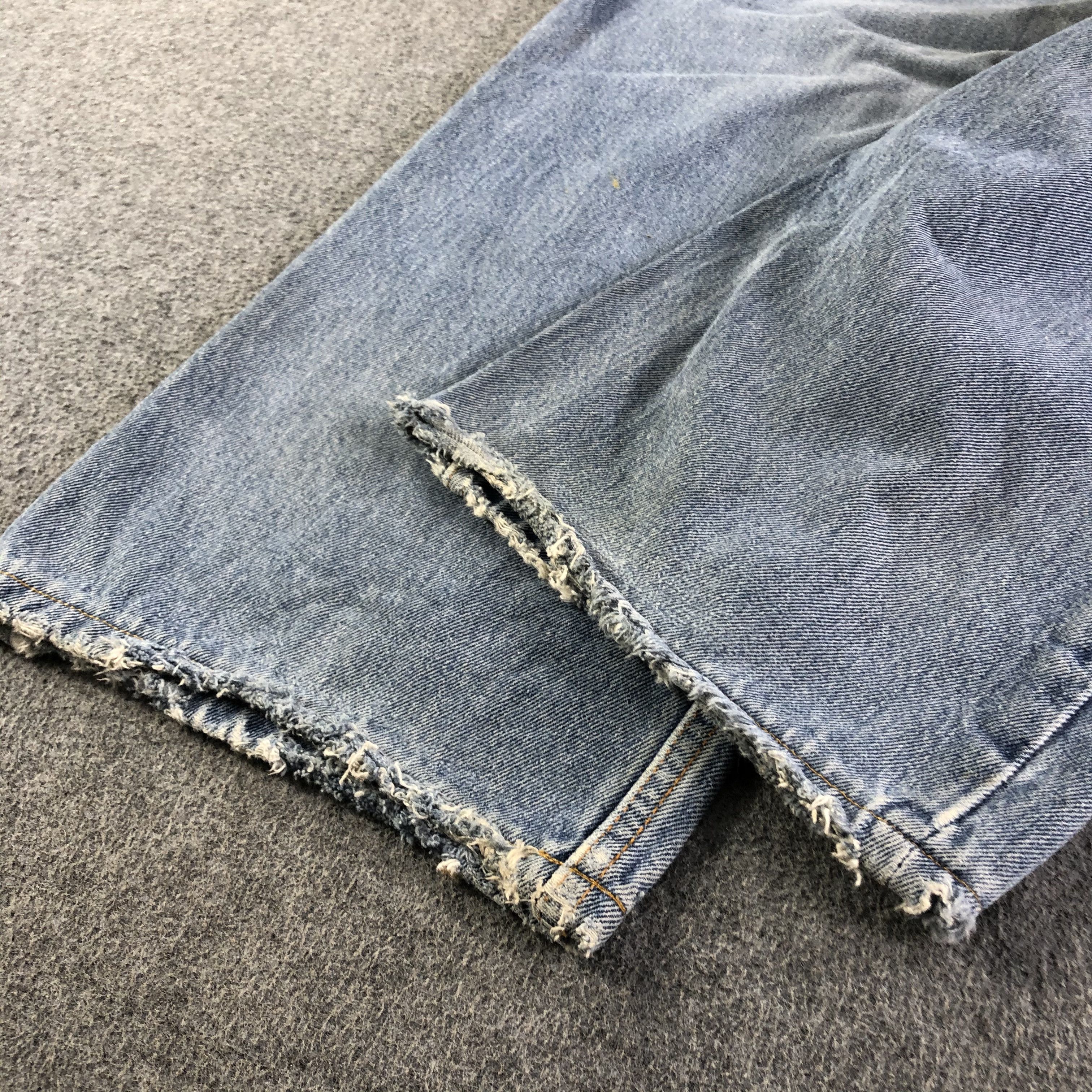 Levi's Vintage Blue Wash Levis 550 Jeans-J3530 Size US 43 - 6 Thumbnail