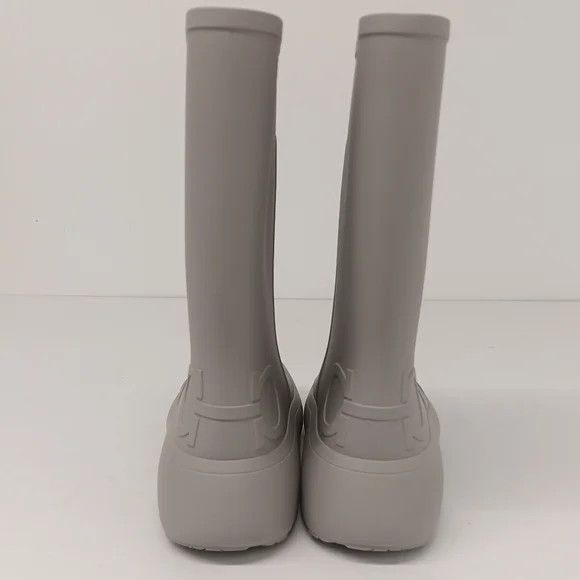 Salvatore Ferragamo Ferragamo Men's Gancini Detail Light Grey Rain Boots - Sz 7 Size US 7 / EU 40 - 10 Thumbnail