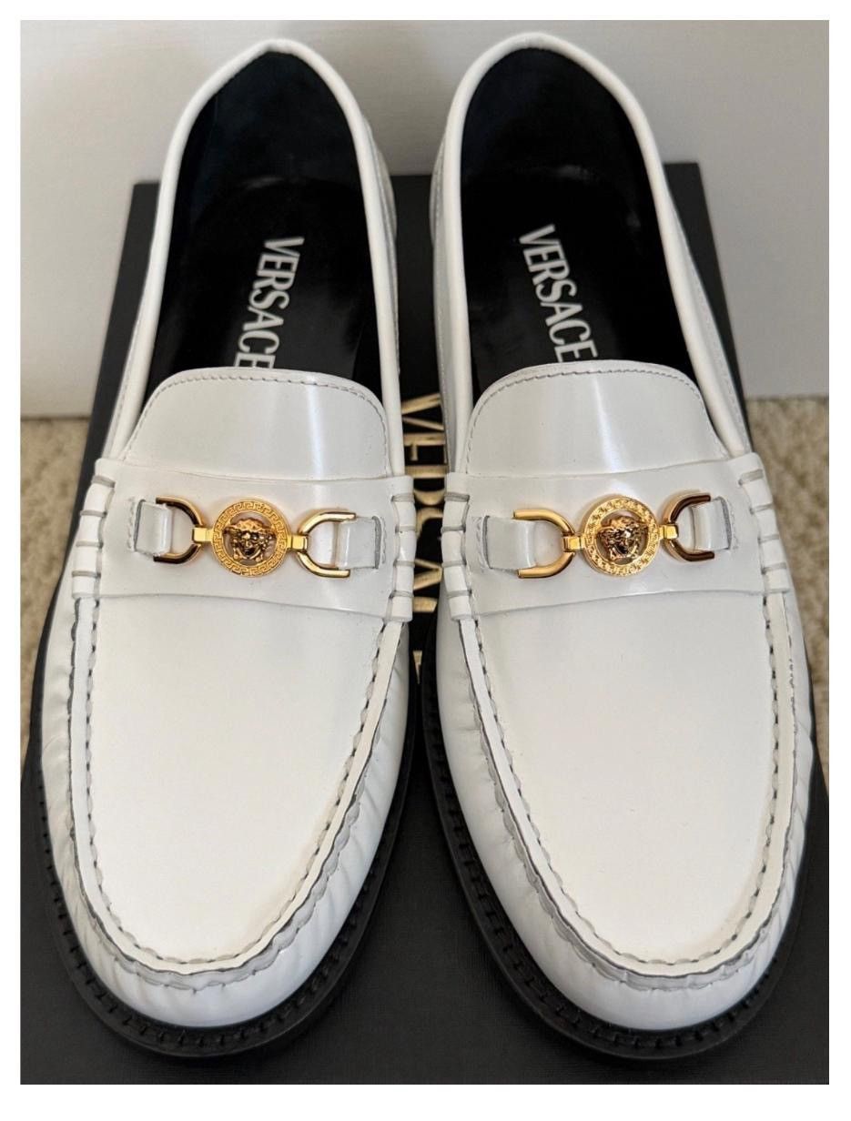 Versace Authentic Versace Medusa Leather Flats White Gold Size 8 Size US 8 / EU 41 - 2 Thumbnail