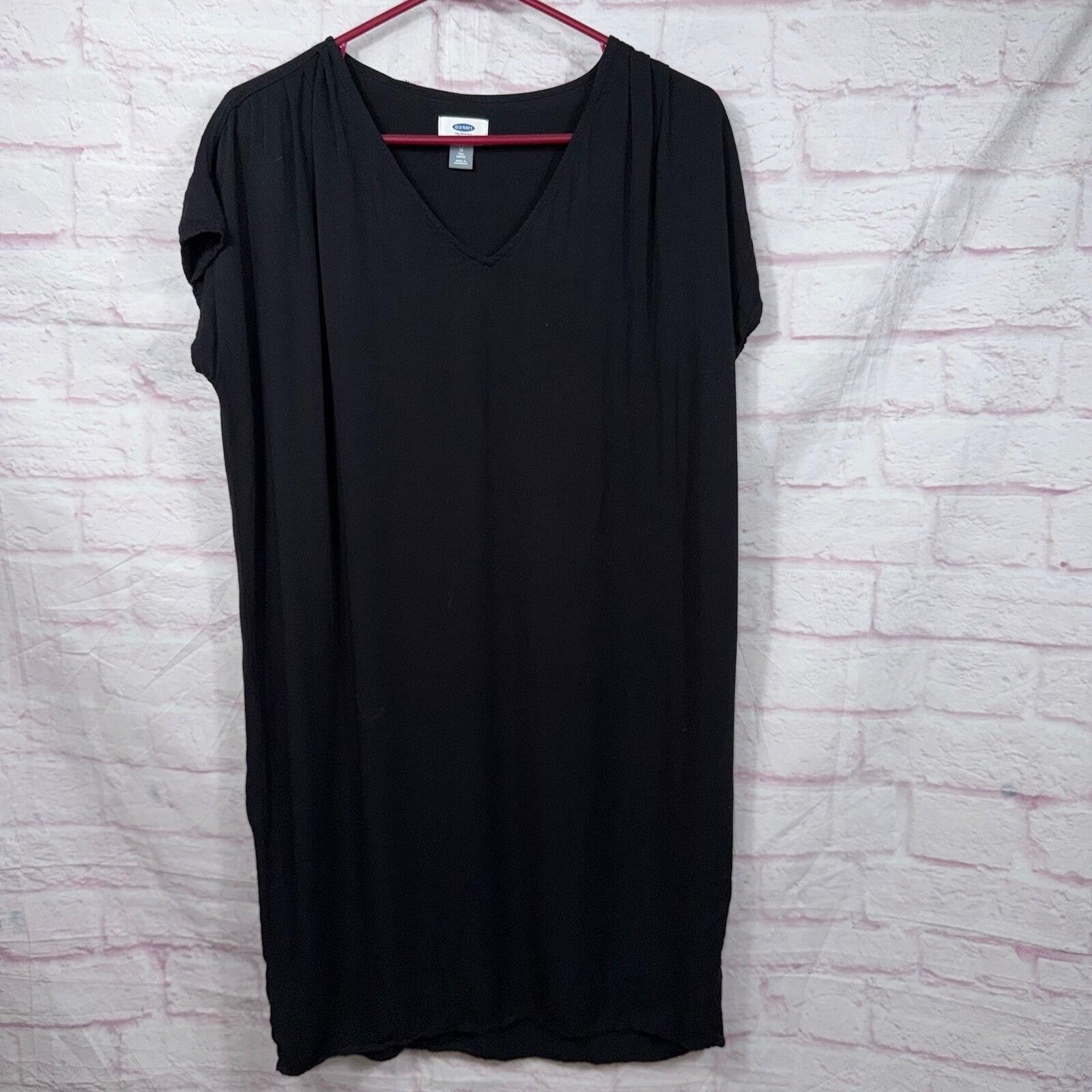 Old Navy Old Navy Black V-Neck Dress - Medium Tall Size M / US 6-8 / IT 42-44 - 1 Thumbnail