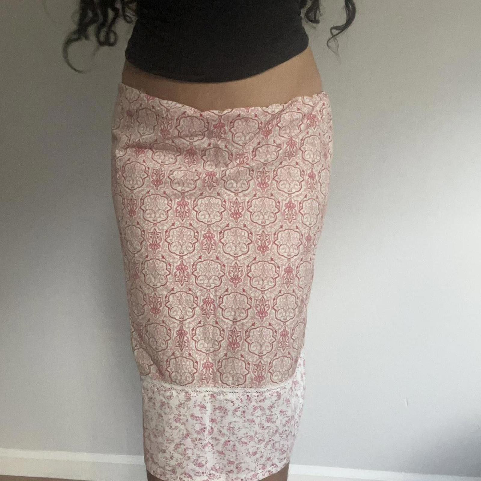 Other Pink and white midi skirt with a floral pattern Size 32" / US 10 / IT 46 - 6 Thumbnail