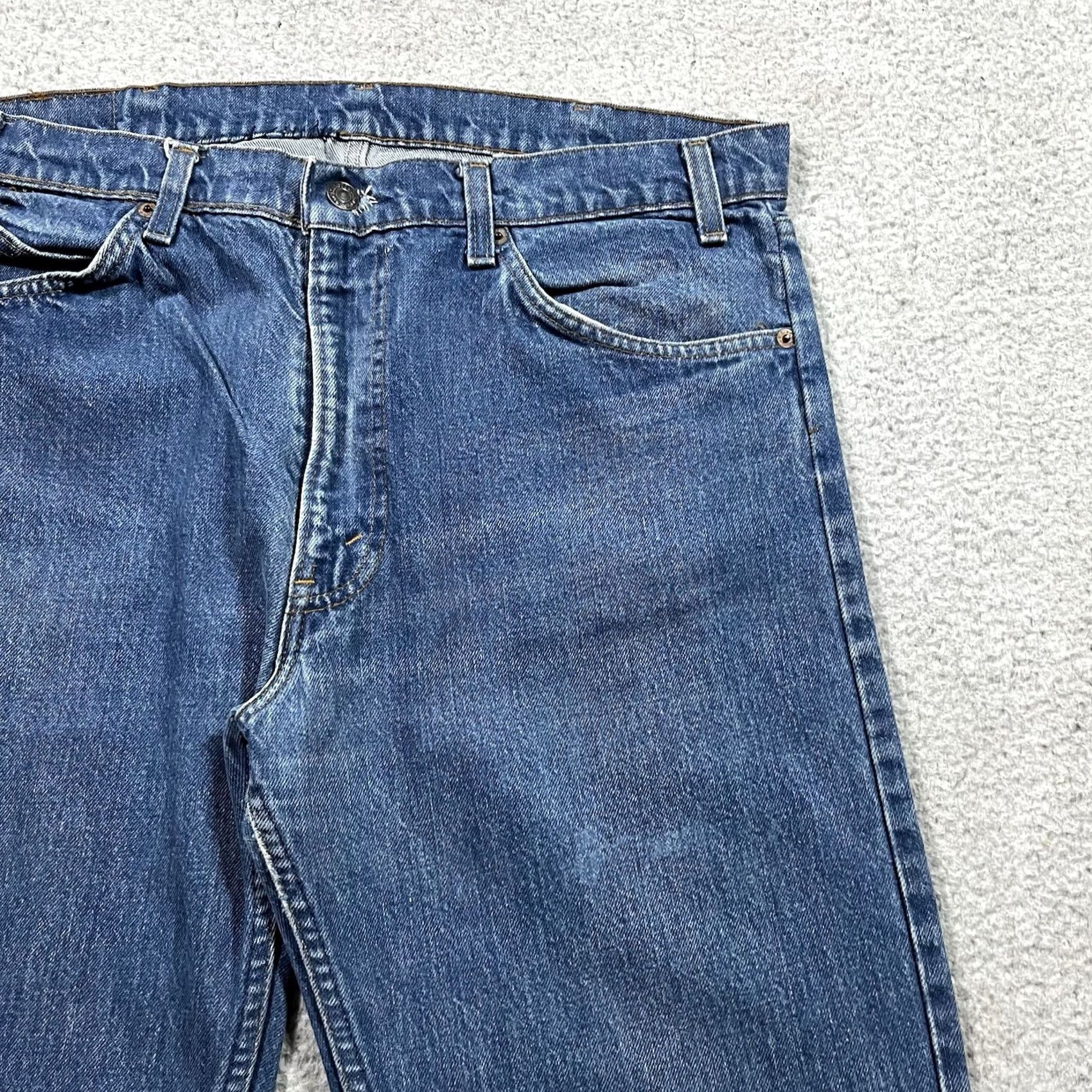 Levi's VINTAGE Levi's 505 Jeans Mens 36x30 Blue Denim 80s USA Hipster Retro Rock Cowboy Grunge 5-Pocket Mens Regular Jeans Size US 36 / EU 52 - 7 Thumbnail