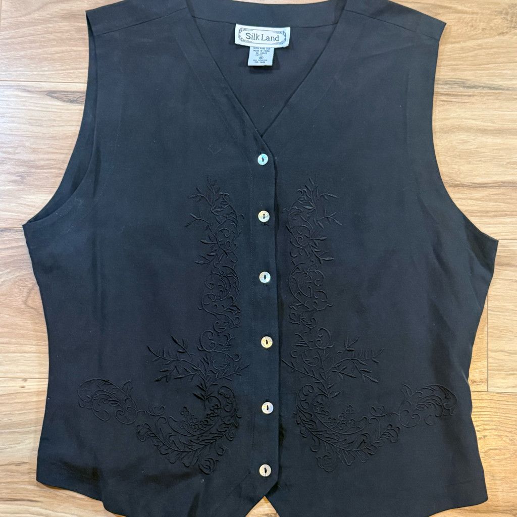 WISDOM Silk Land Women’s Black Silk Vest Petite M Size L / US 10 / IT 46 - 1 Thumbnail