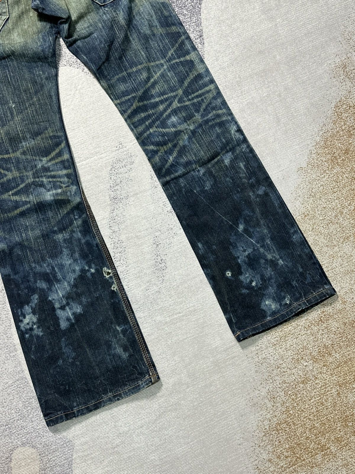 Japanese Brand 2000s Flare Edwin 411XVS Distressed Denim Y2k Size US 26 / EU 42 - 12 Thumbnail