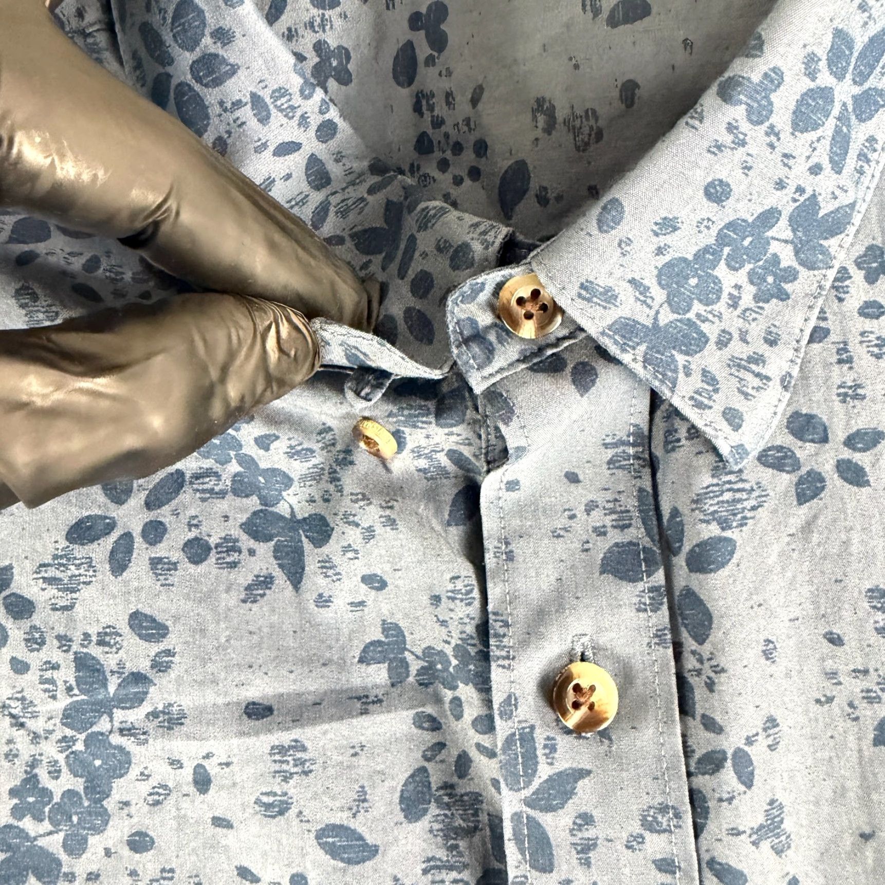 TravisMathew Travis Mathew Exclusive Club Button-Down Shirt Mens Large Blue Floral SS Casual Size US L / EU 52-54 / 3 - 3 Thumbnail