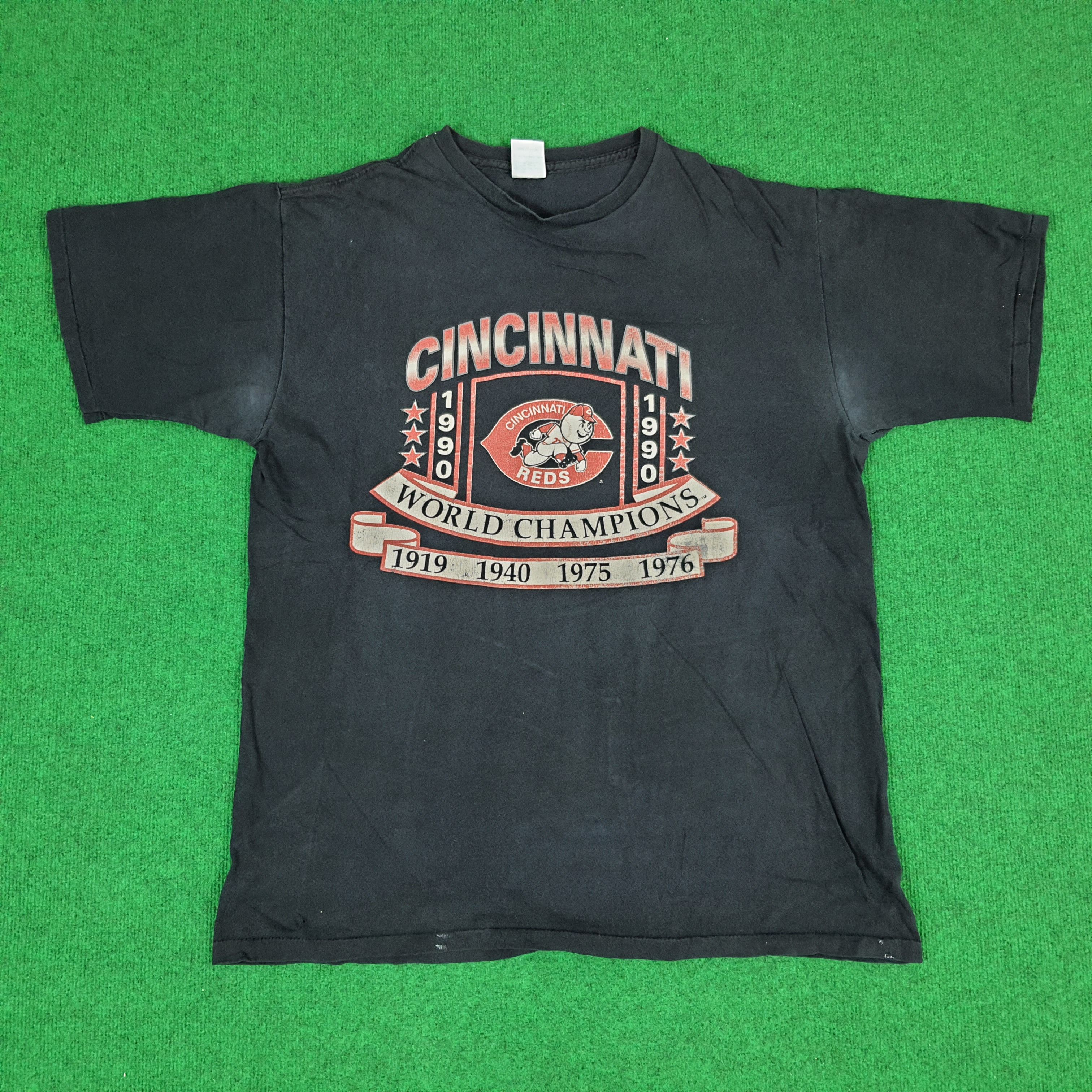 MLB × Vintage Vintage Cincinnati Reds 90s World Champion Baseball T-shirt Size US XL / EU 56 / 4 - 1 Thumbnail