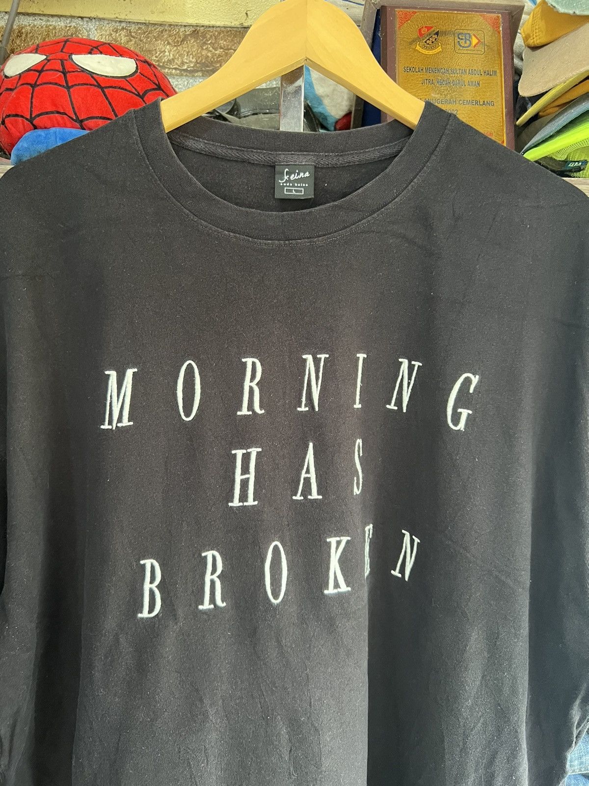 GU 🔥Rare Gu x Suda Keina Morning Has Broken Tee Size US XL / EU 56 / 4 - 3 Thumbnail