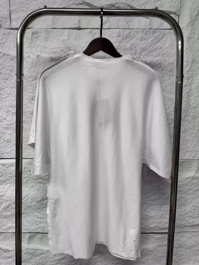 Balenciaga Balenciaga White chest 3 B short sleeve Size US S / EU 44-46 / 1 - 2 Thumbnail