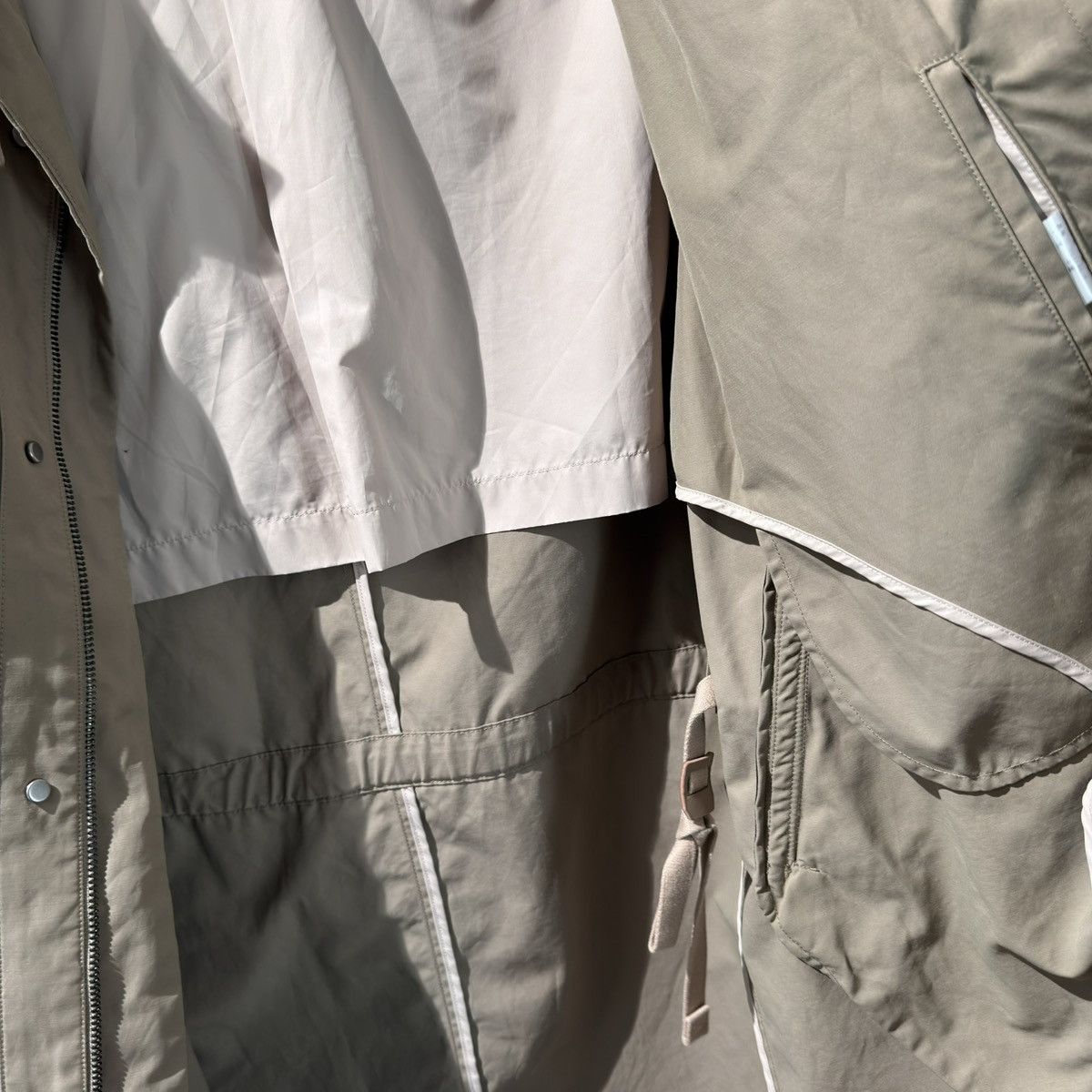 Theory Theory Khaki Hooded Trench Coat Size US M / EU 48-50 / 2 - 6 Thumbnail