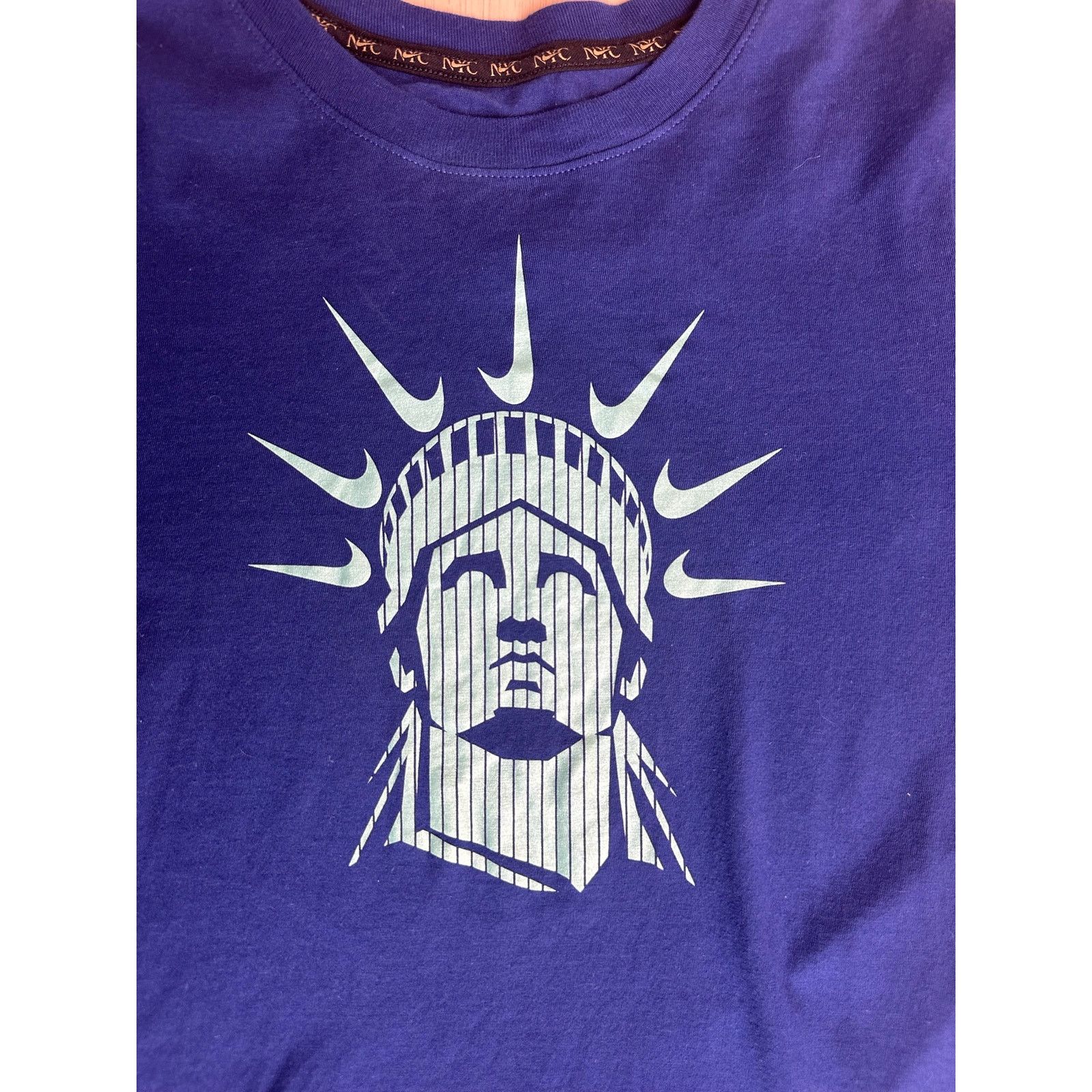 Nike Vintage Nike NYC Blue T-Shirt for World Cup - Size L Kid's Size US L / EU 52-54 / 3 - 5 Thumbnail