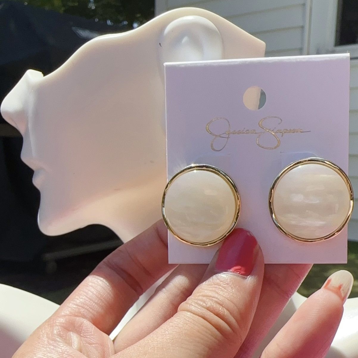 Designer × Jessica Simpson Jessica Simpson Earrings gold tone cream pearl reflective Size ONE SIZE - 5 Thumbnail