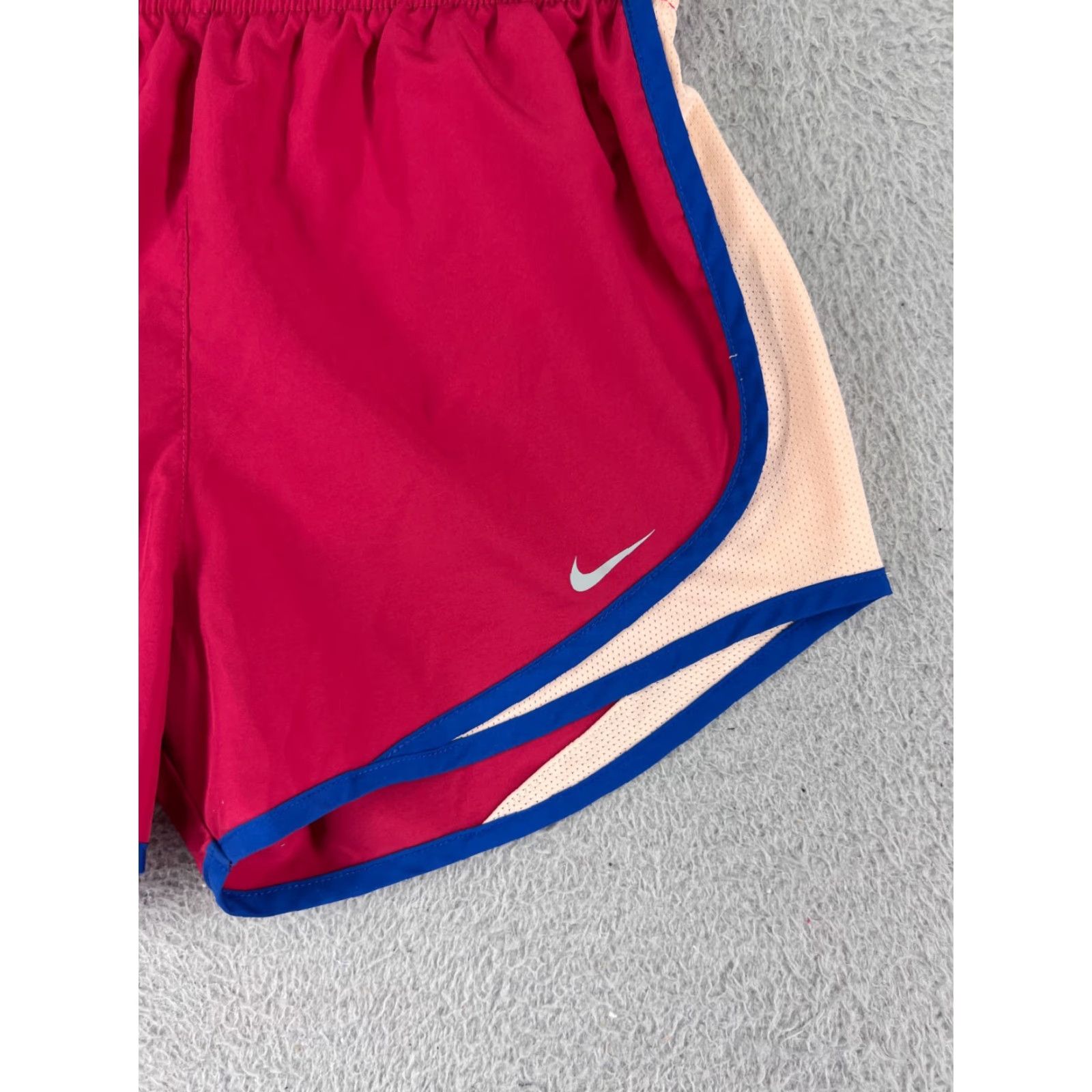 Nike VINTAGE Nike Shorts Womens XS Pink Dri-Fit Elastic Waist Athletic Shorts Womens XS Pink Nike Size 26" / US 2 / IT 38 - 5 Thumbnail