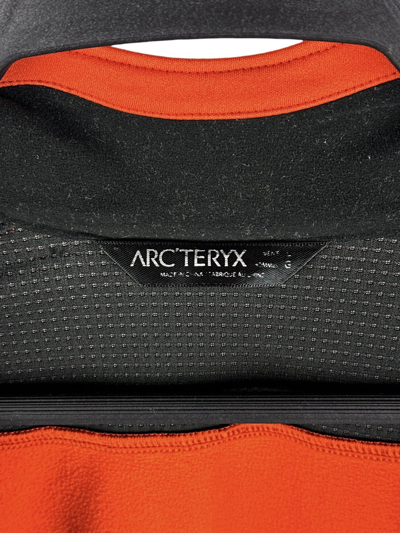 Arc'teryx Arcteryx Mens Windstopper Jacket Full Zip Reflective Running Size US L / EU 52-54 / 3 - 12 Thumbnail