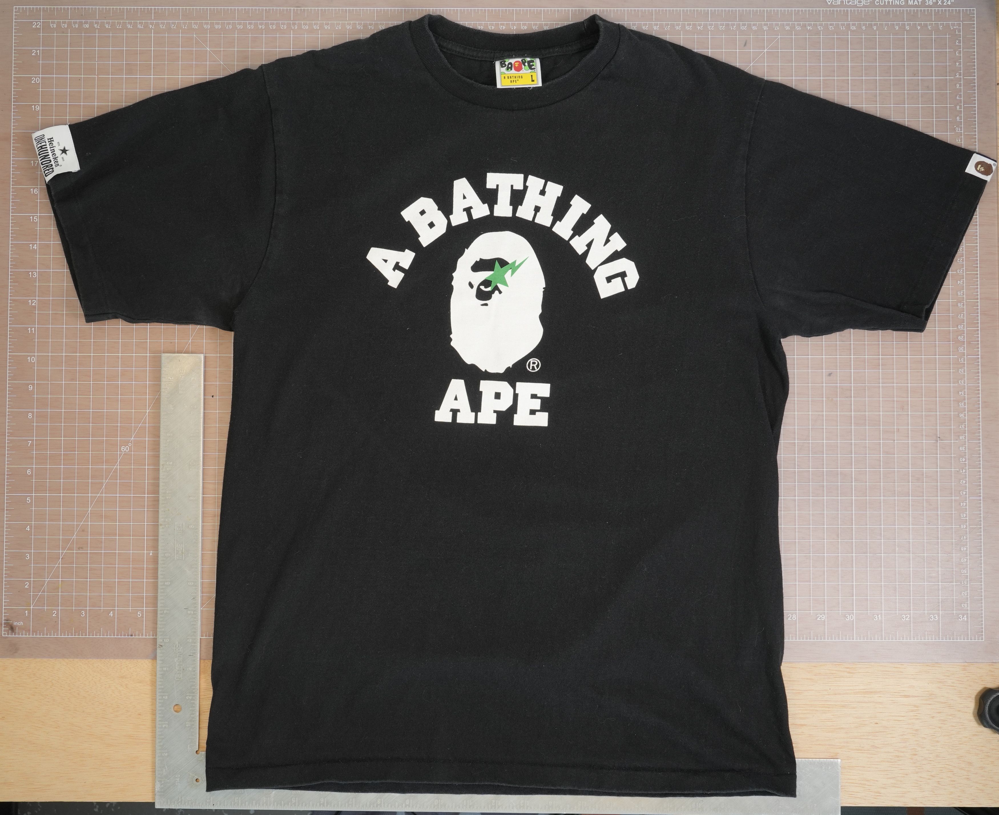 Bape Bape x Heineken Size US M / EU 48-50 / 2 - 1 Thumbnail