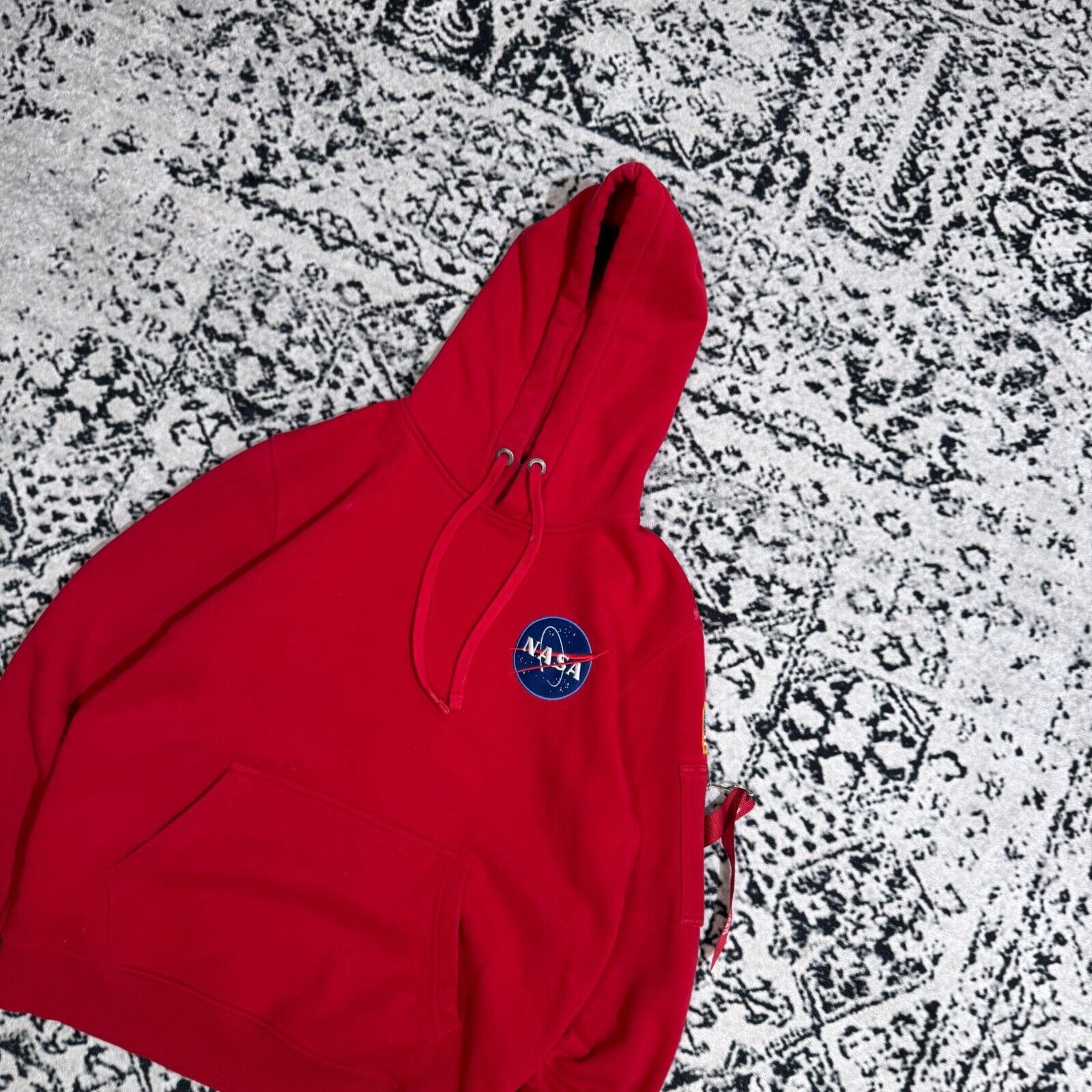 Alpha Industries × Vintage Alpha Industries Red Cotton Hoodie Size L NASA MA-1 Astro Size US L / EU 52-54 / 3 - 2 Thumbnail
