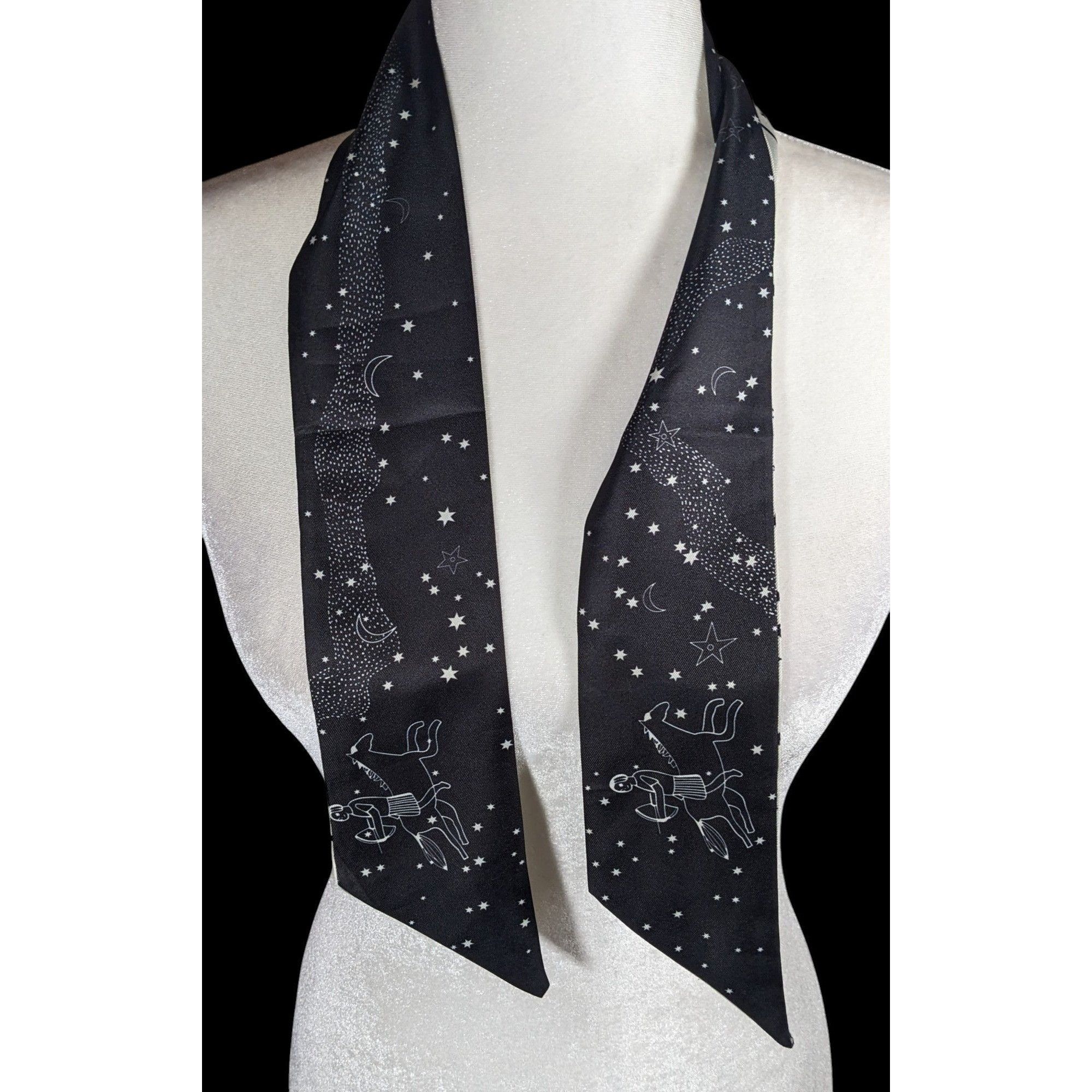 Other Sagittarius Zodiac Constellation Black And White Reversible Size ONE SIZE - 2 Thumbnail