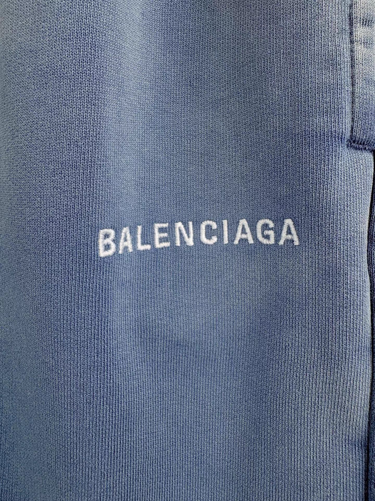 Balenciaga BALENCIAGA Haze Blue Washed Distressed Shorts Size US 31 - 3 Thumbnail