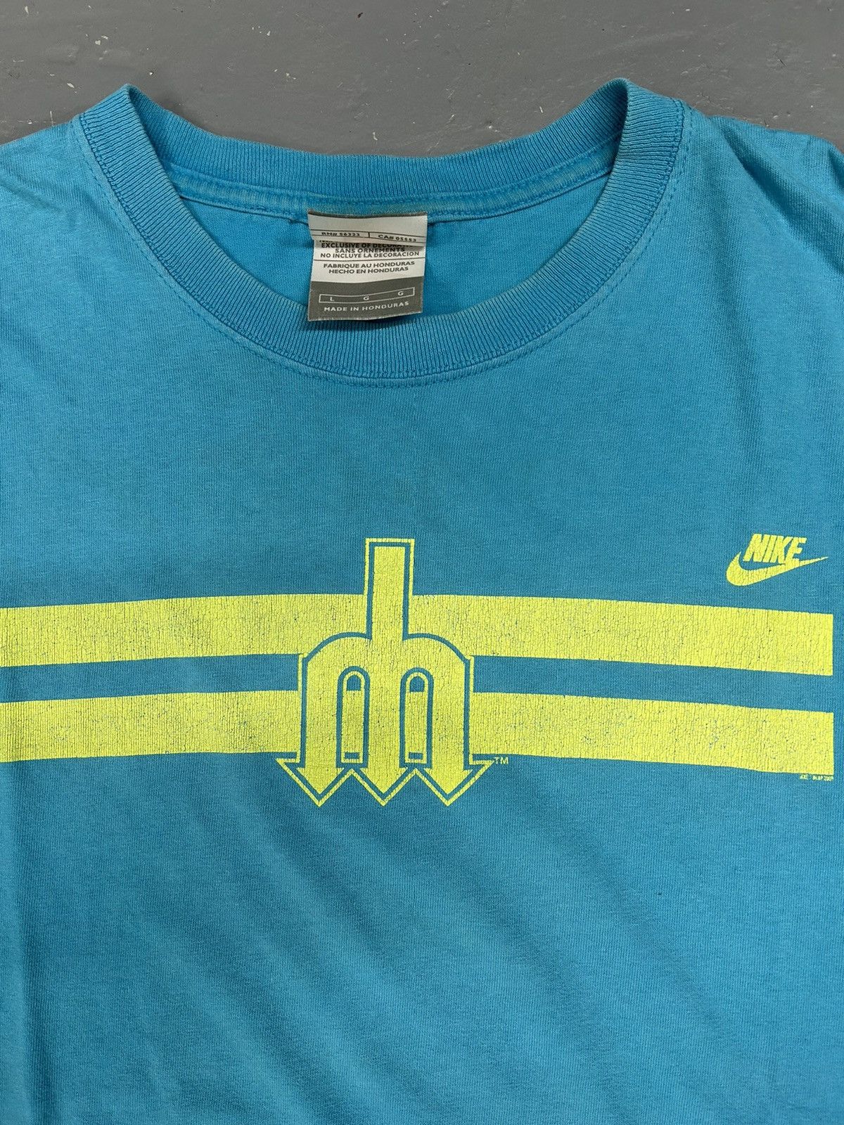 MLB × Nike × Vintage Crazy Vintage Y2K Essential Seattle Mariners Nike Tee Shirt Size US L / EU 52-54 / 3 - 2 Thumbnail