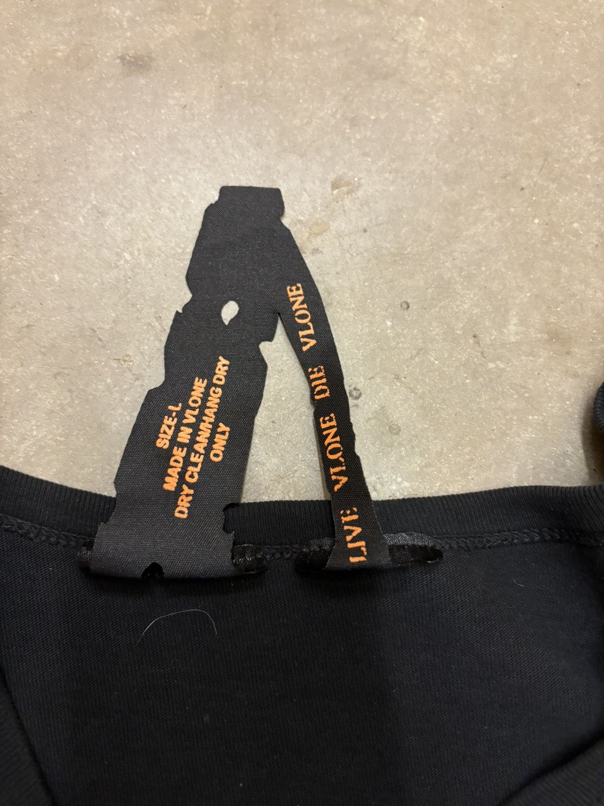 Vlone VLONE PURPLE FRIENDS SHIRT Size US L / EU 52-54 / 3 - 3 Thumbnail