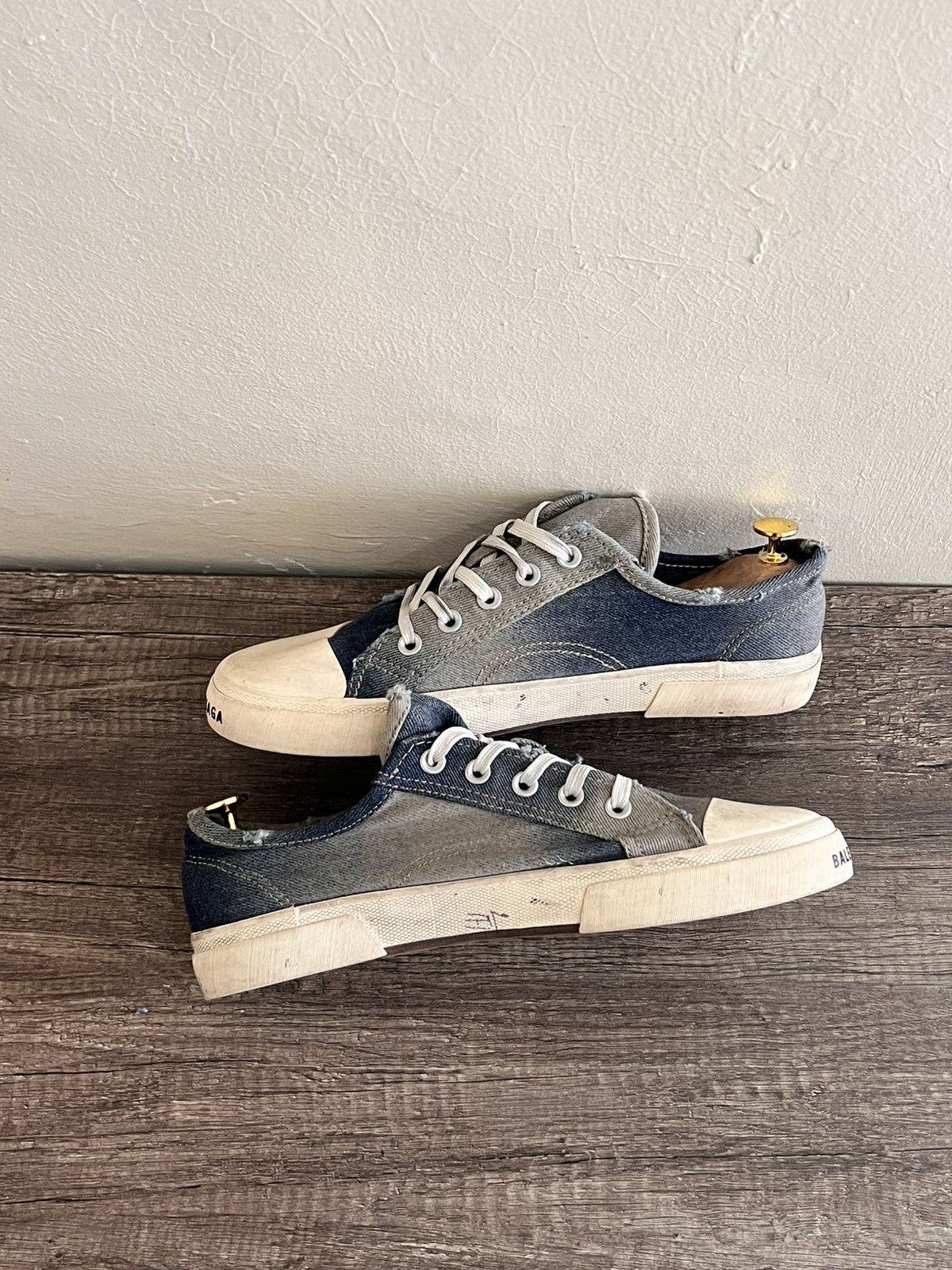 Balenciaga Denim Distressed Sneakers Size US 10 / EU 43 - 11 Thumbnail