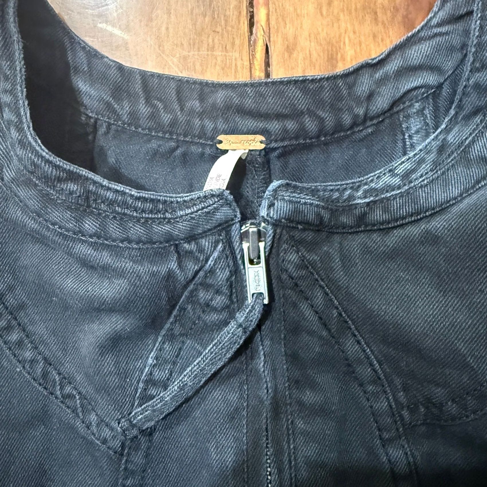 Free People Free People Marci Jumpsuit Coverall Women's Small Black Bohemian Casual Cotton Blend Short Sleeve Button Stretch Straight Leg Denim Bohemian Size 28" / US 6 / IT 42 - 4 Thumbnail