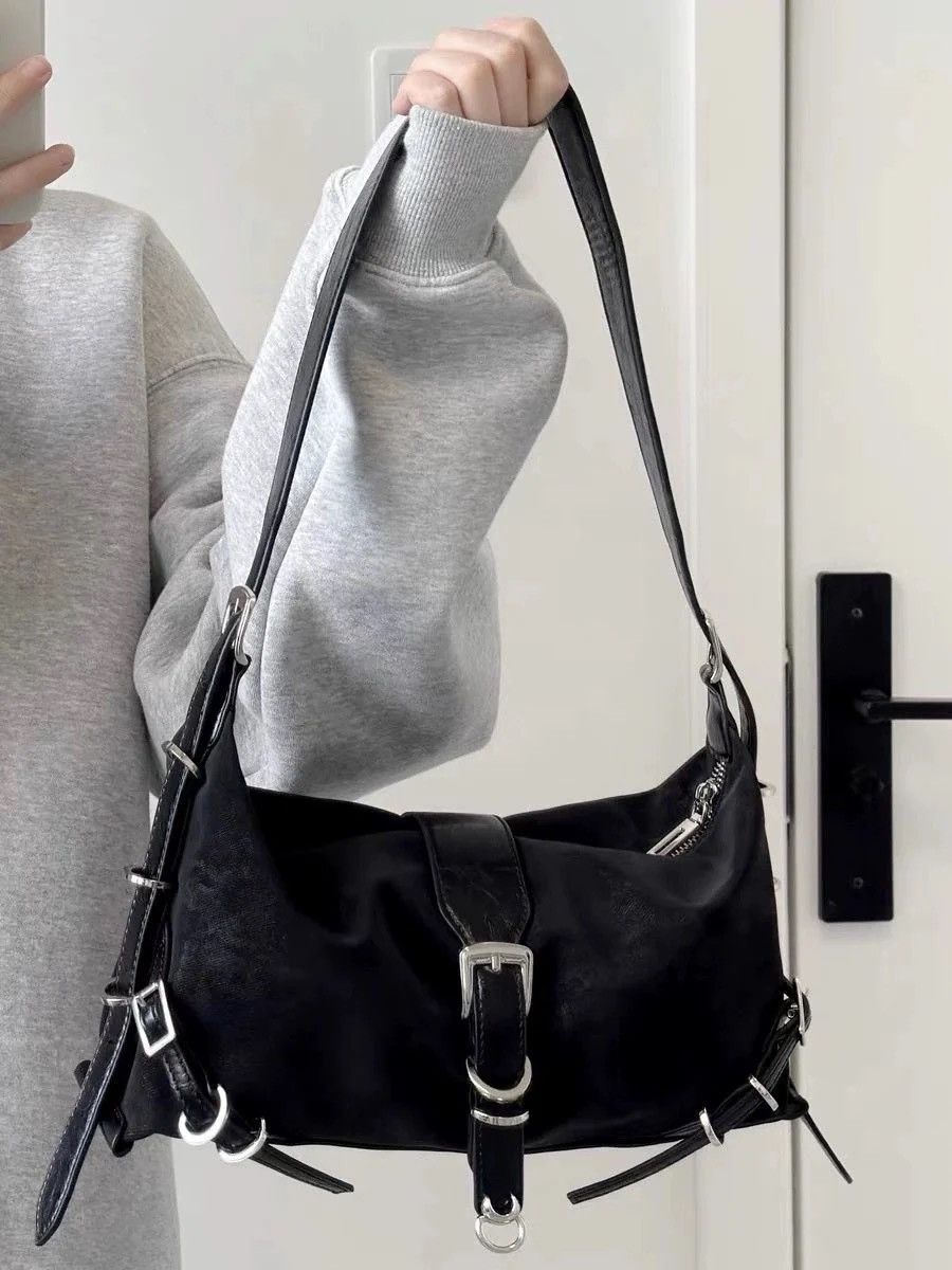 Vintage Gothic Punk Retro Crossbody Shoulder Bag Pu Leather in Black, Women's