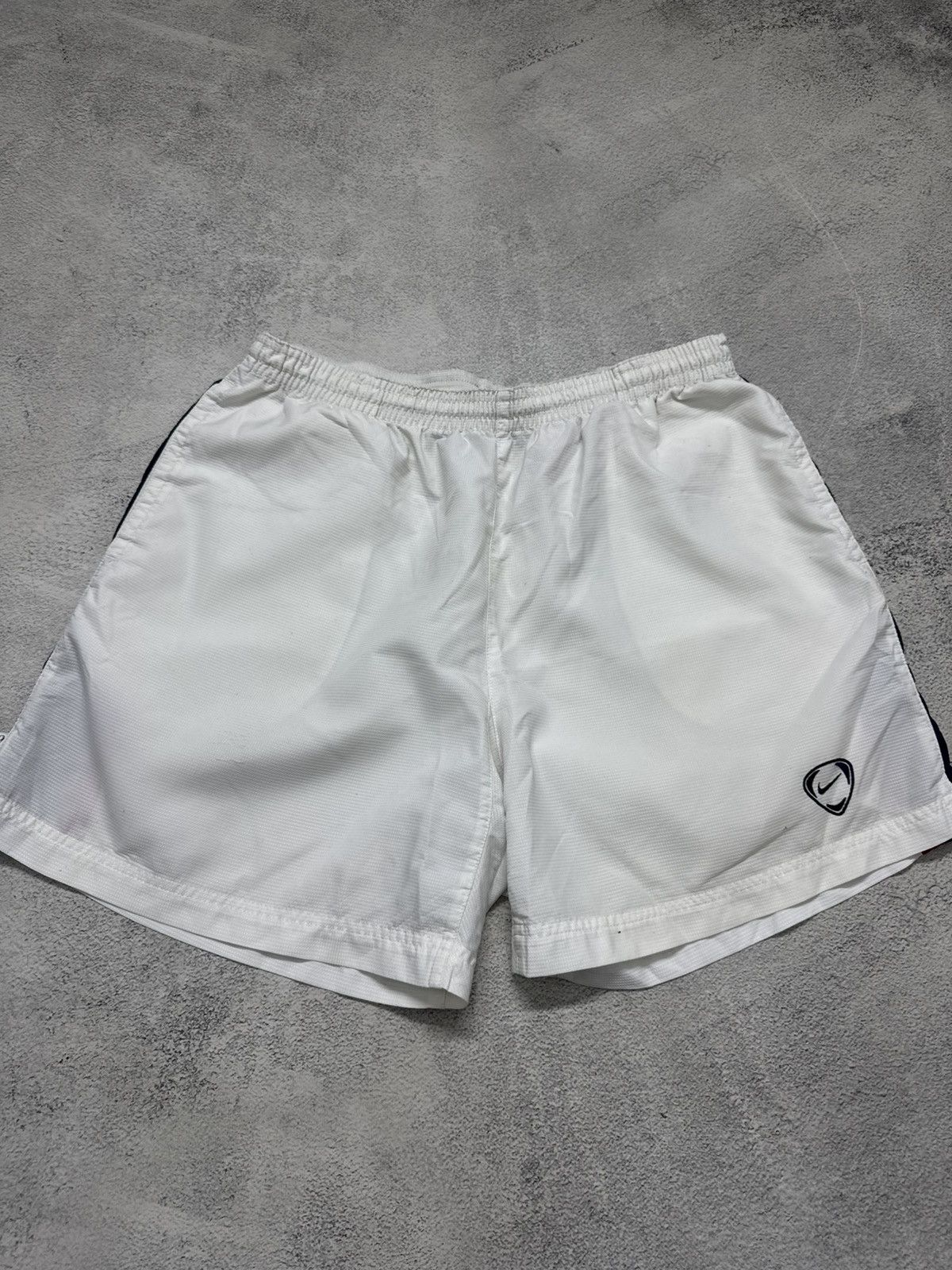 Nike Vintage Y2k Nylon Nike Swoosh Shorts Size US 34 / EU 50 - 4 Thumbnail