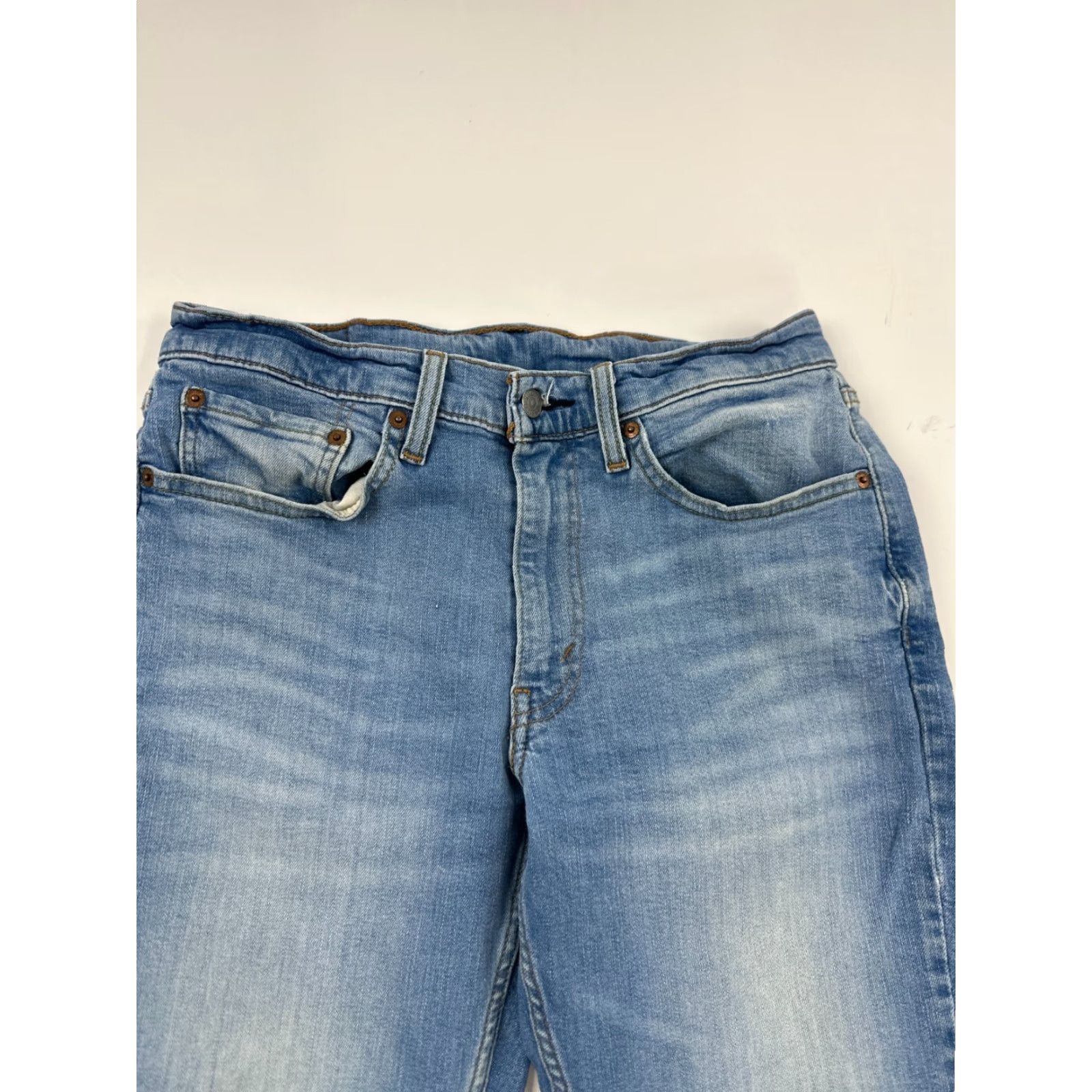 Levi's Levi’s 514 Jeans Mens 31x30 Blue Denim Faded Stitch Straight Leg Red Tab Shirt? Size US 31 - 3 Thumbnail