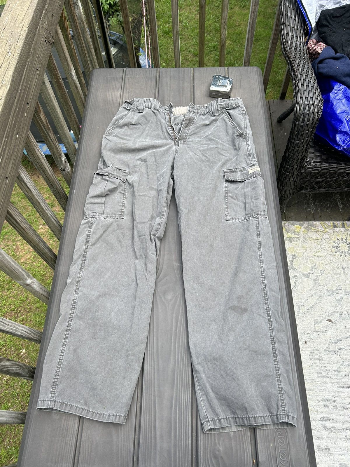 Vintage × Wrangler Vintage wrangler cargo pants 34x34 Size US 34 / EU 50 - 1 Thumbnail