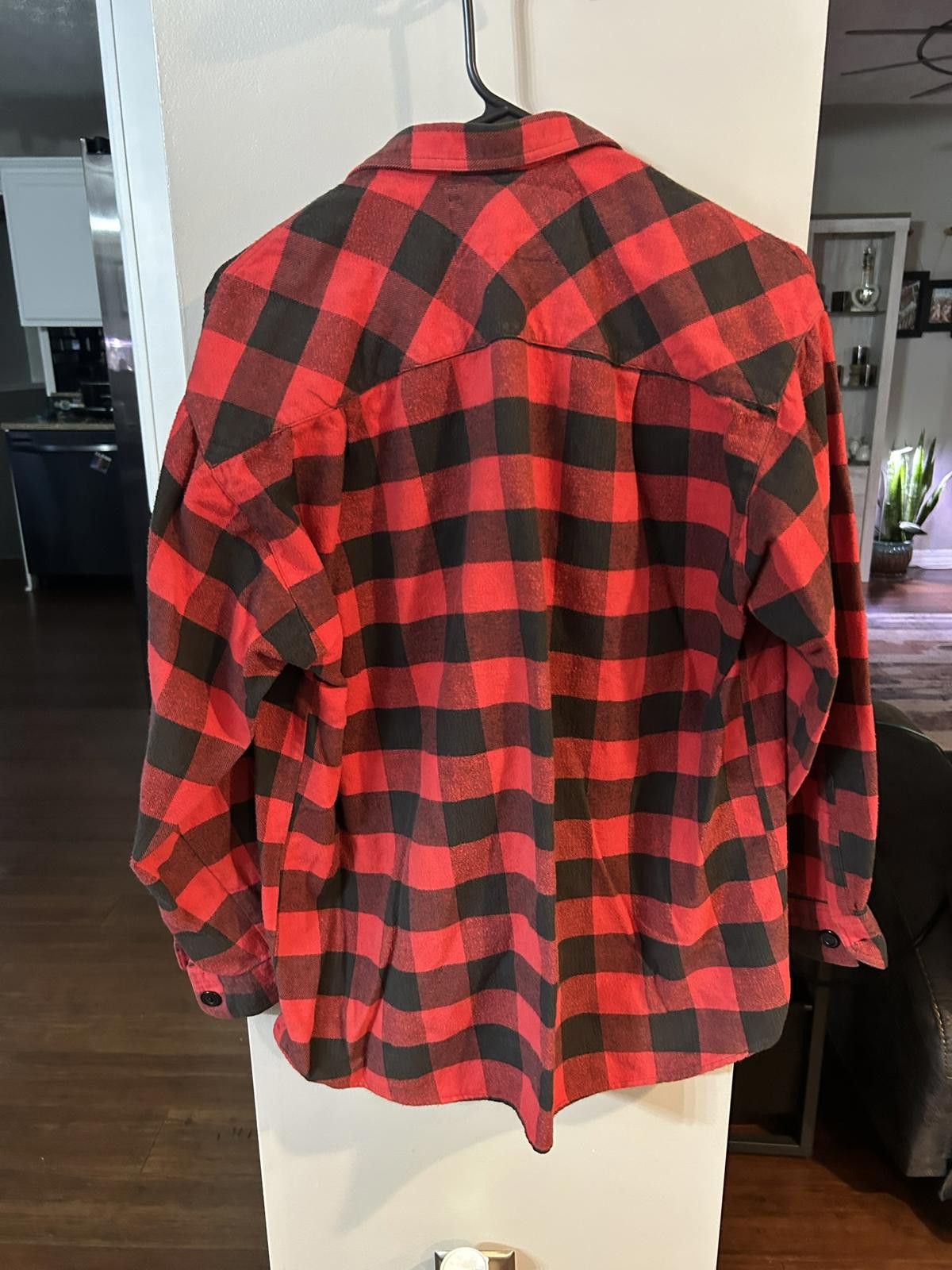 Other Rustic Outfitters Men's Red and Black Plaid Flannel Shirt Size US L / EU 52-54 / 3 - 3 Thumbnail