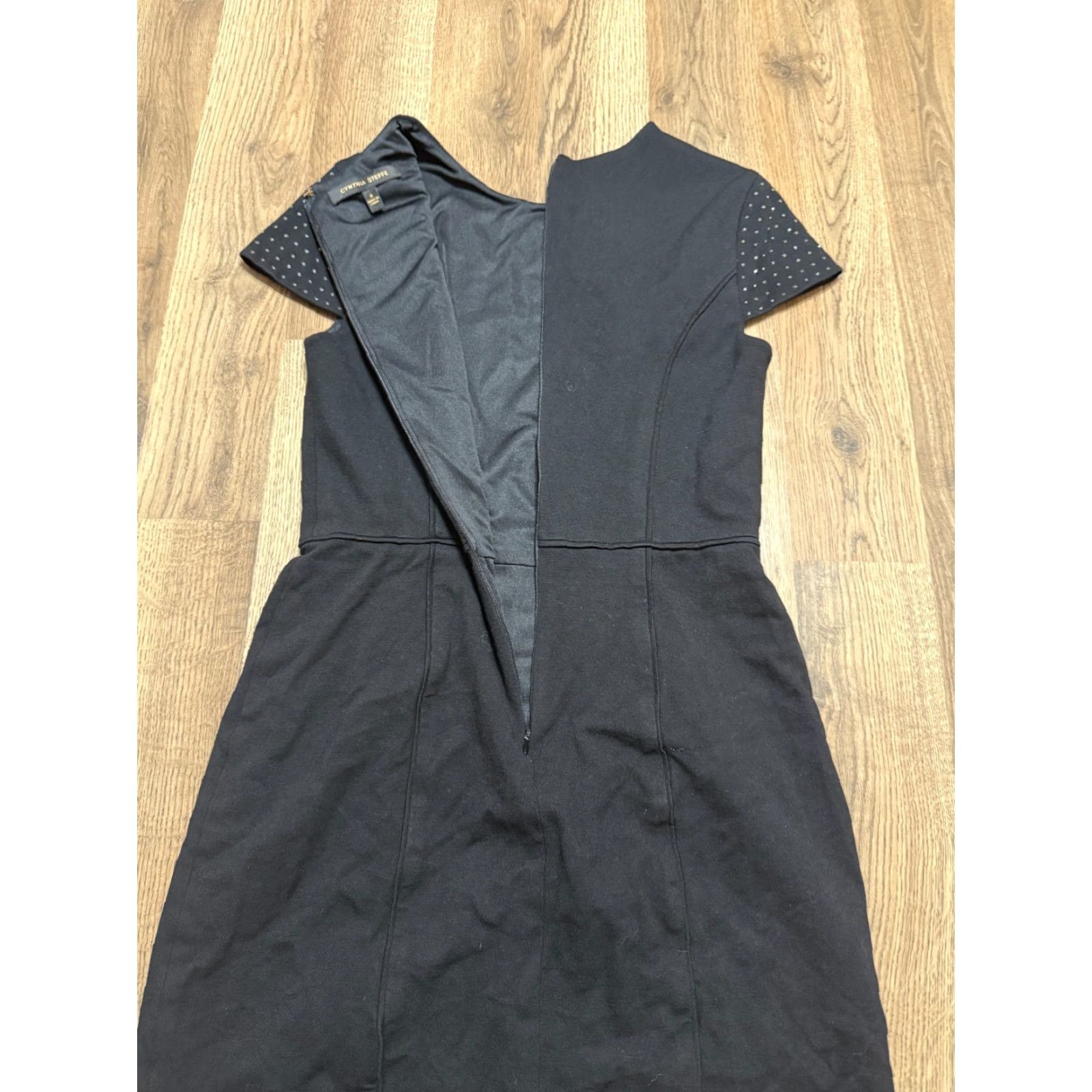 Vintage Cynthia Steffe Dress Women's Size 8 Black Gold Gems Short Sleeve Back Zip Pencil Dress Knee Length Vintage No Size 30" / US 8 / IT 44 - 3 Thumbnail