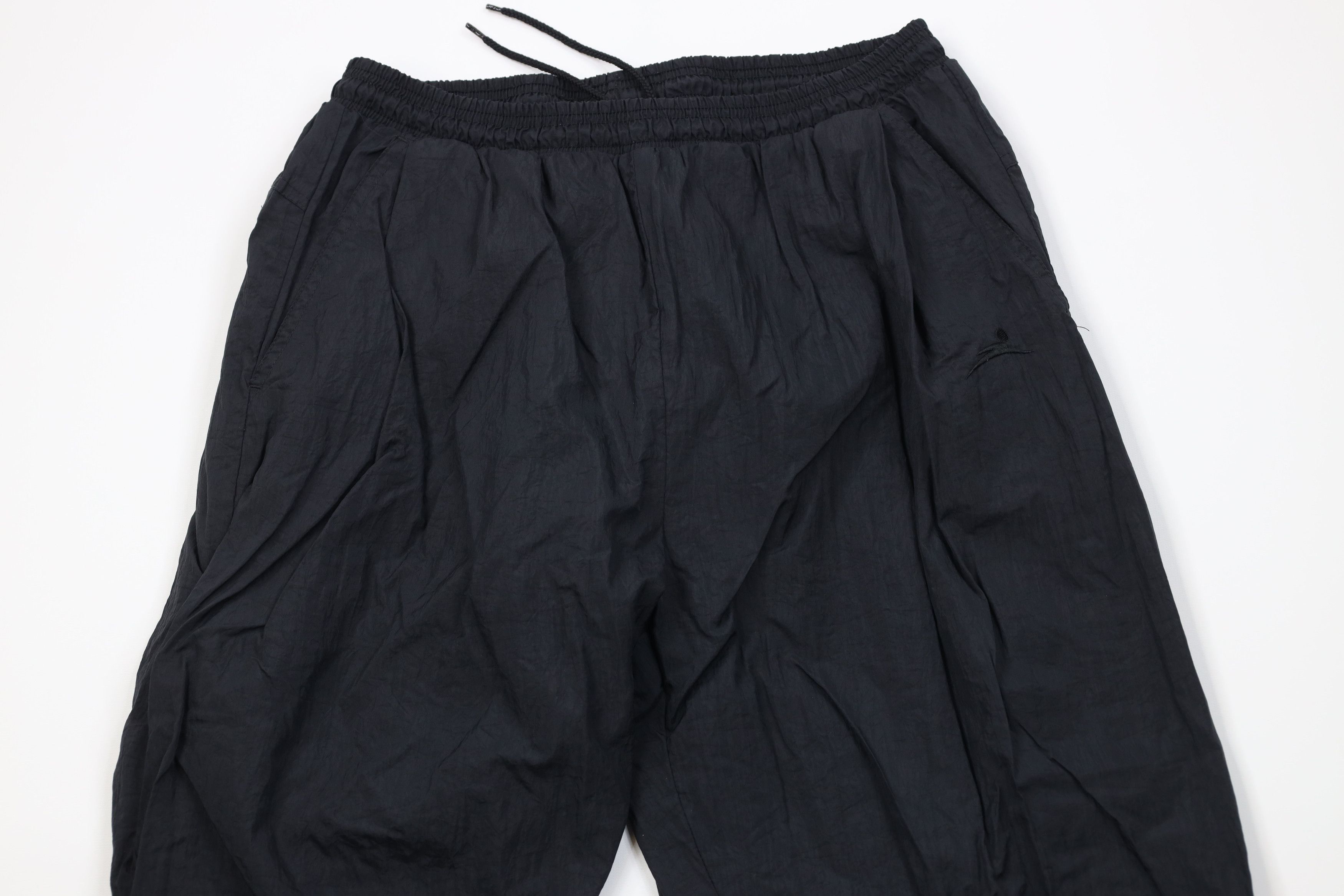 Vintage Vintage 90s Streetwear Lined Windbreaker Joggers Pants Black Size US 36 / EU 52 - 2 Thumbnail
