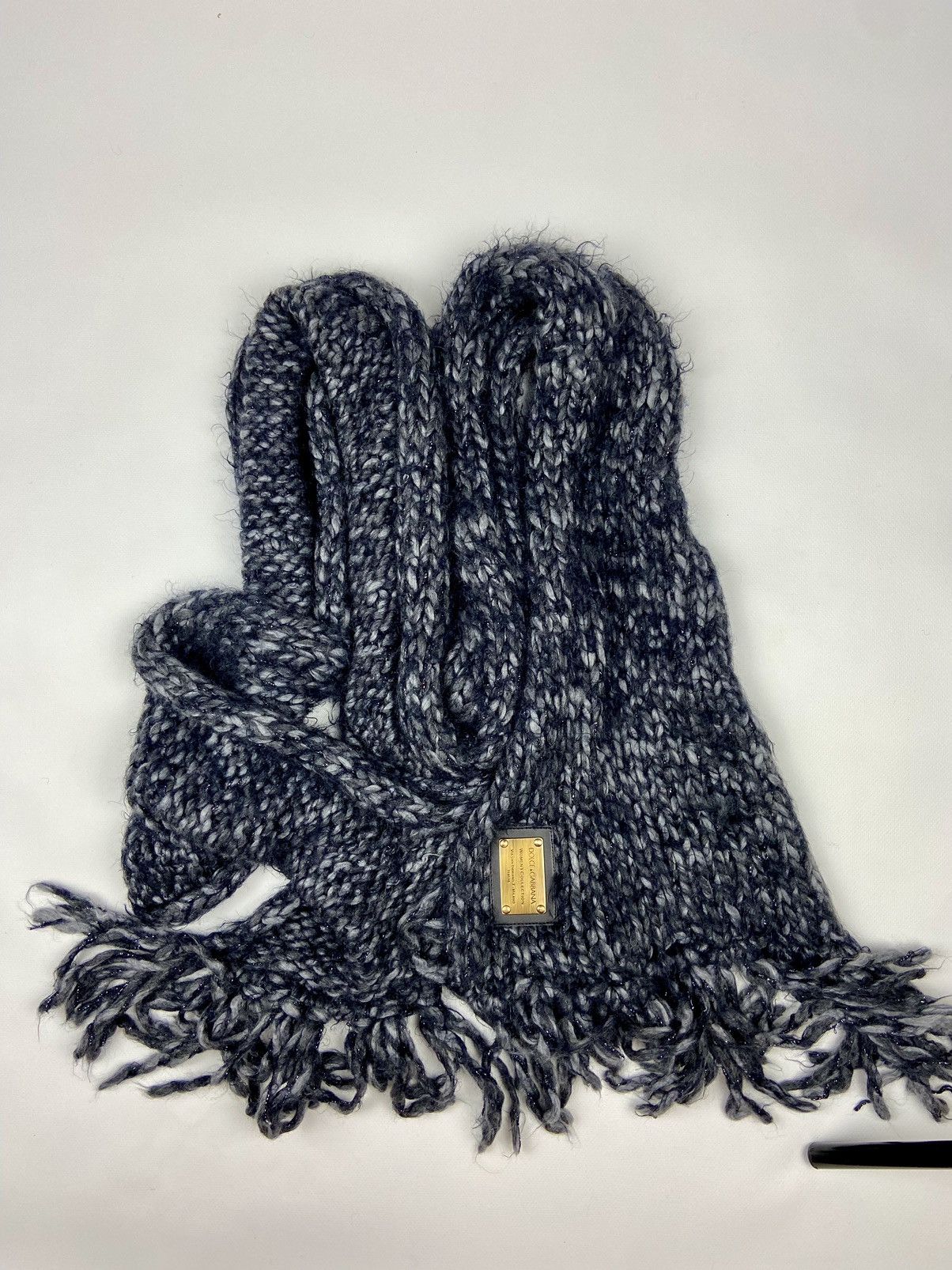 Designer × Dolce & Gabbana Dolce & Gabbana Knitted Luxury Scarf With Lurex and Fringes Size ONE SIZE - 4 Thumbnail
