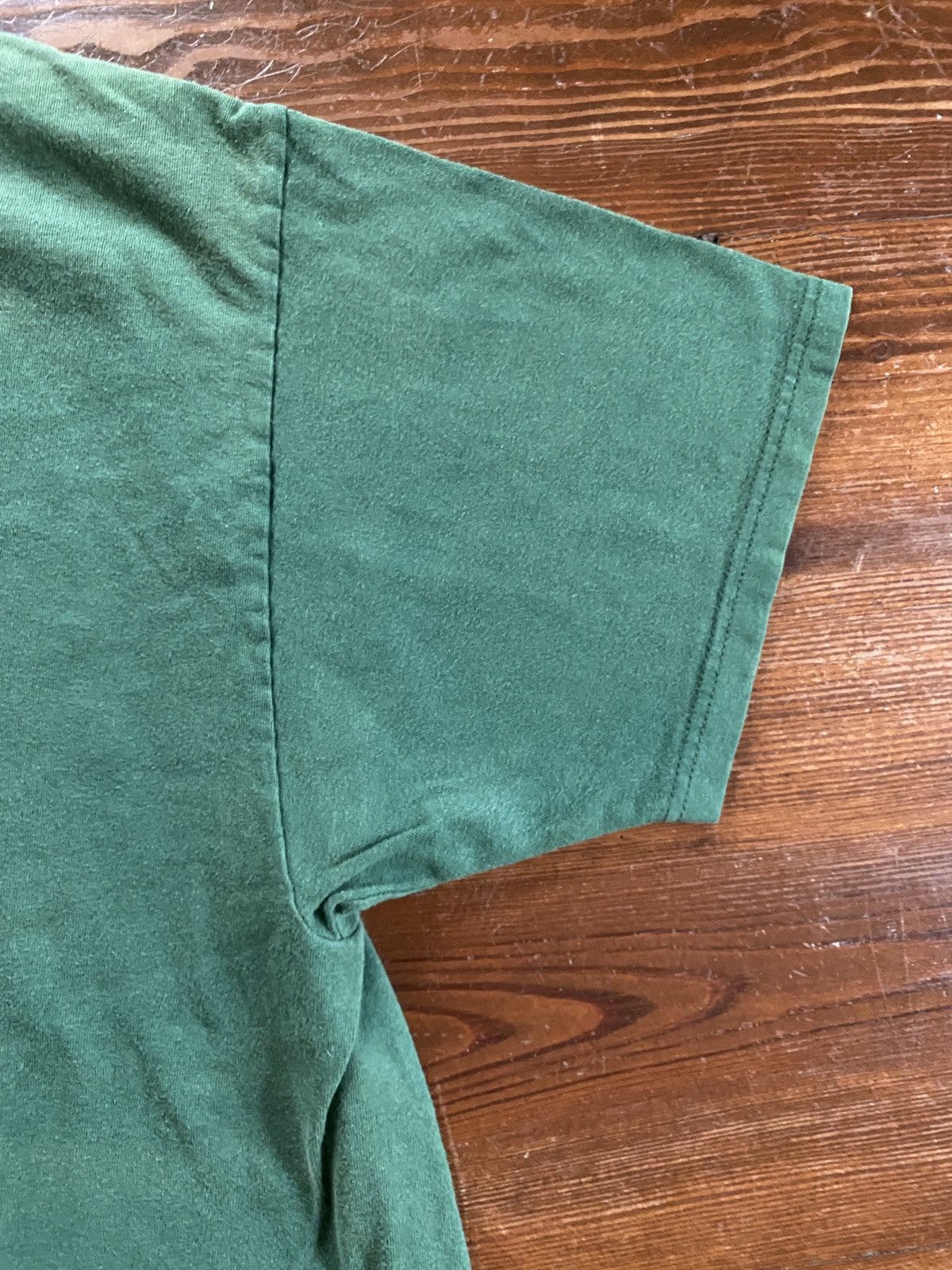 NCAA Vintage ‘99 Miami Hurricanes Baseball NCAA Champs Green Tee Size US XXL / EU 58 / 5 - 6 Thumbnail