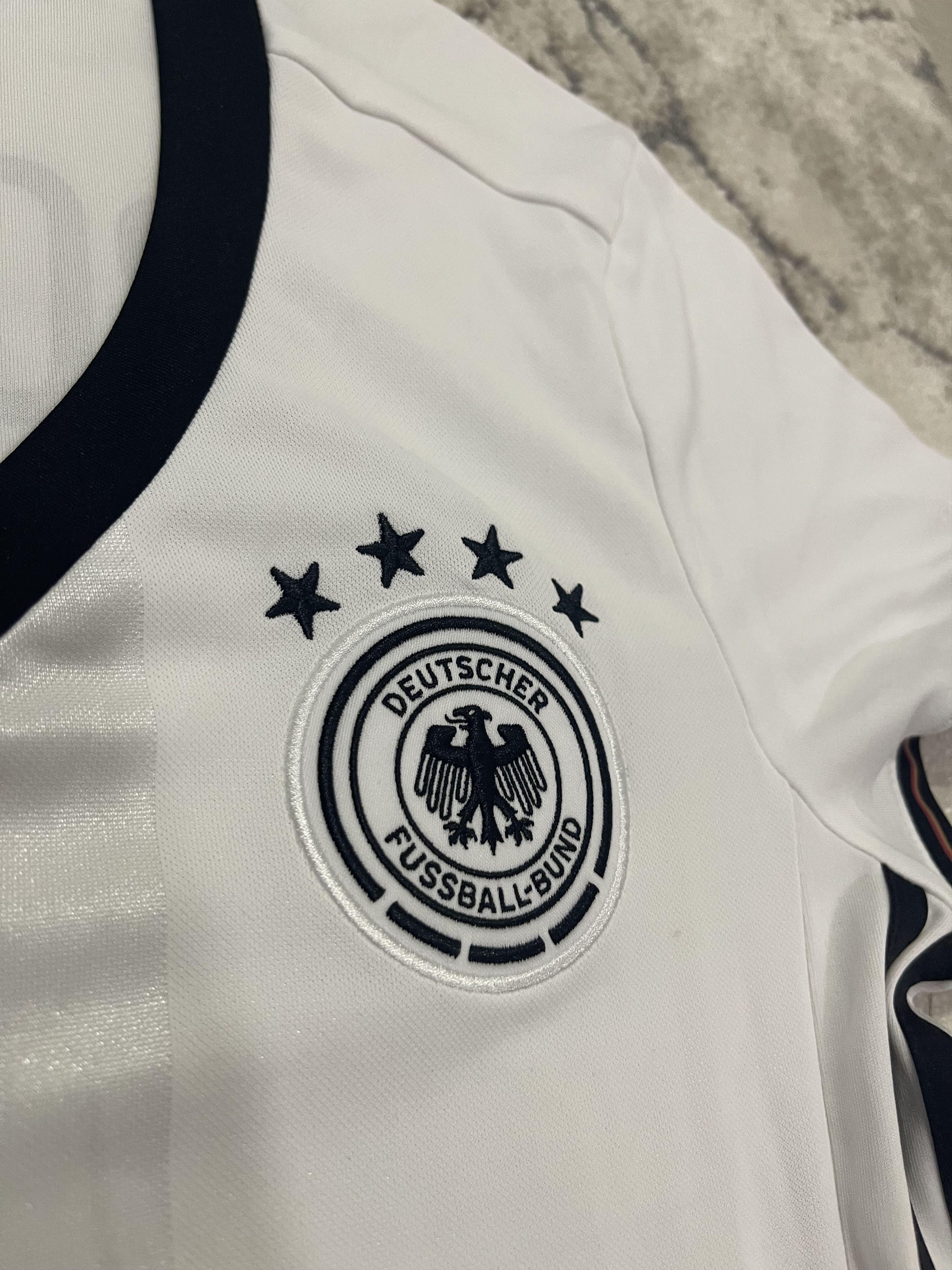 Adidas Adidas Germany Boateng #17 Jersey M Women’s FIFA Badge Size M / US 6-8 / IT 42-44 - 8 Thumbnail