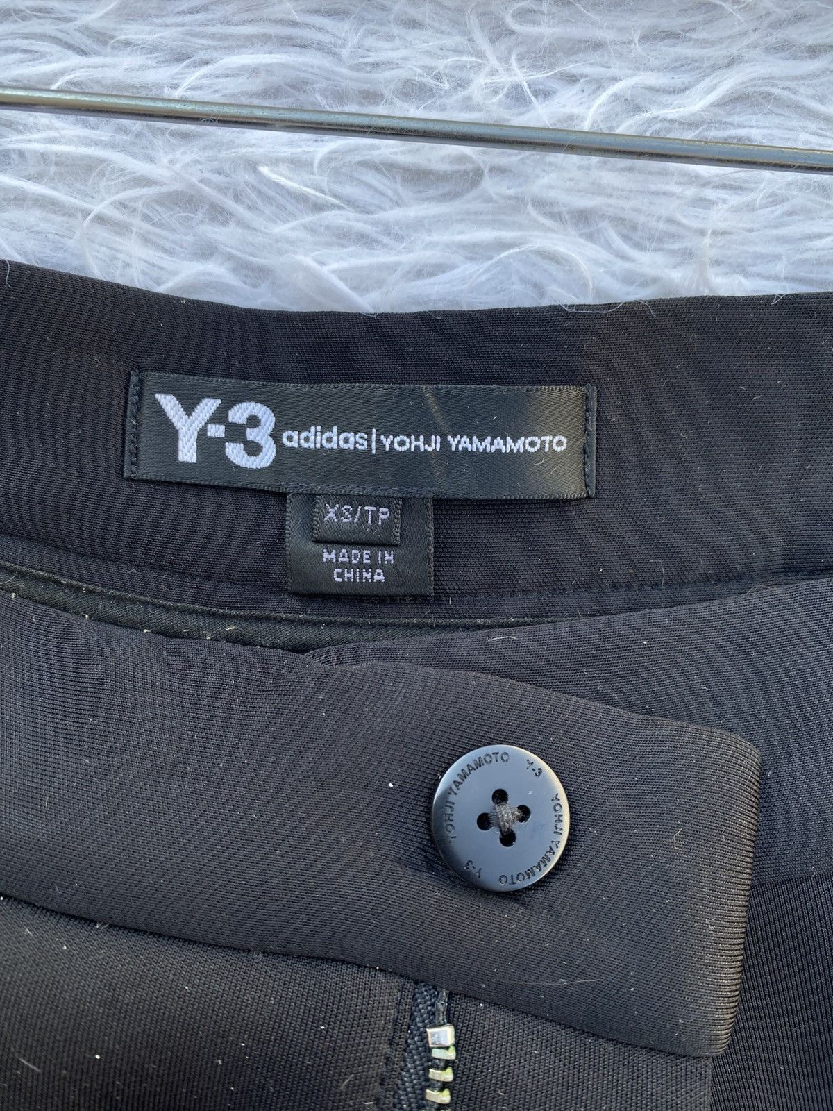 Adidas × Y-3 Rare Adidas x Yohji Yamamoto Y-3 Black Short Pants Size US 27 - 6 Thumbnail