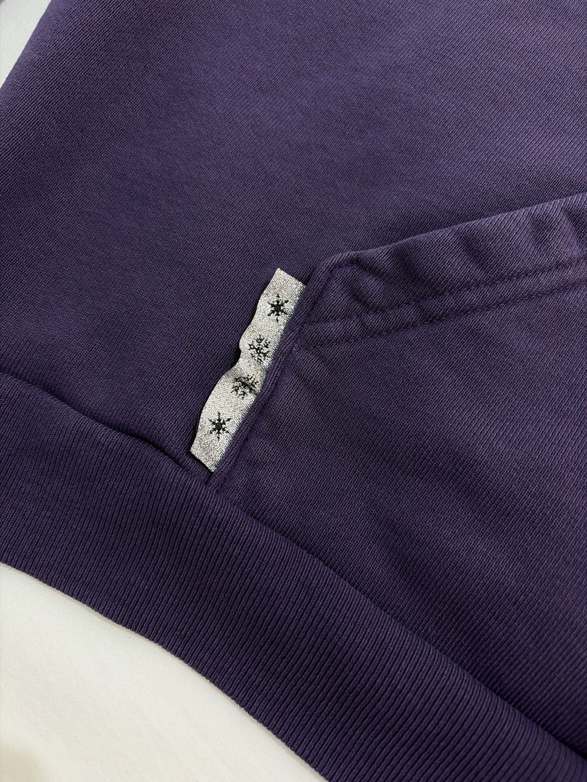 Siberia Hills PURPLE SNOWFLAKE APPLIQUÉ ZIP HOODIE