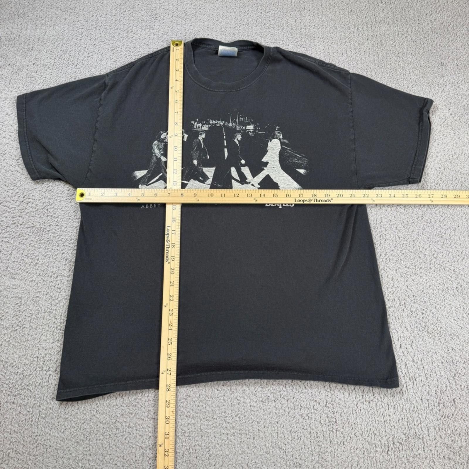 Other The Beatles Abbey Road Graphic Band T Shirt XL Black Apple Size US XL / EU 56 / 4 - 2 Thumbnail