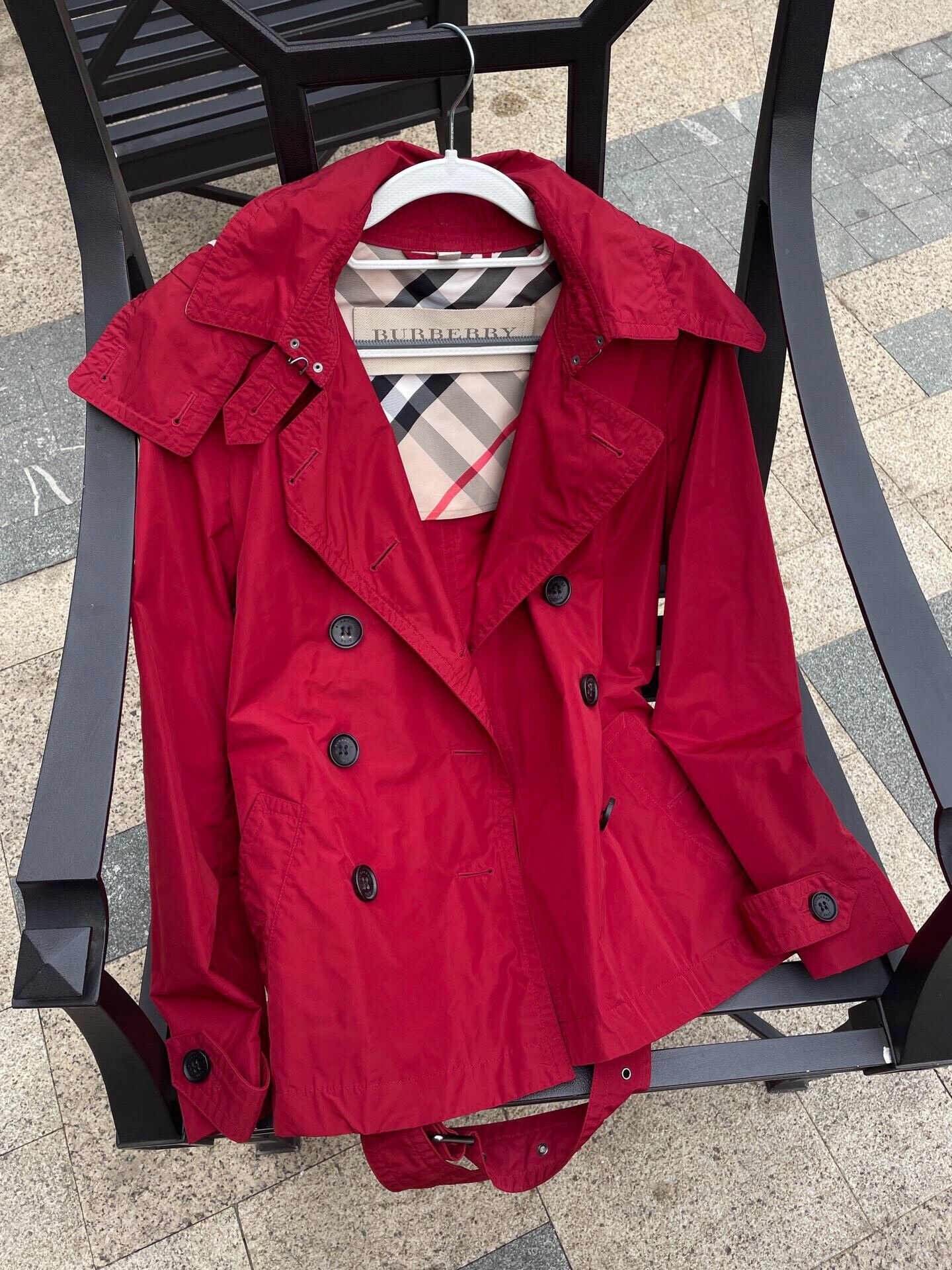 Burberry Burberry Trench Coat in Bright Color Size XS / US 0-2 / IT 36-38 - 1 Thumbnail