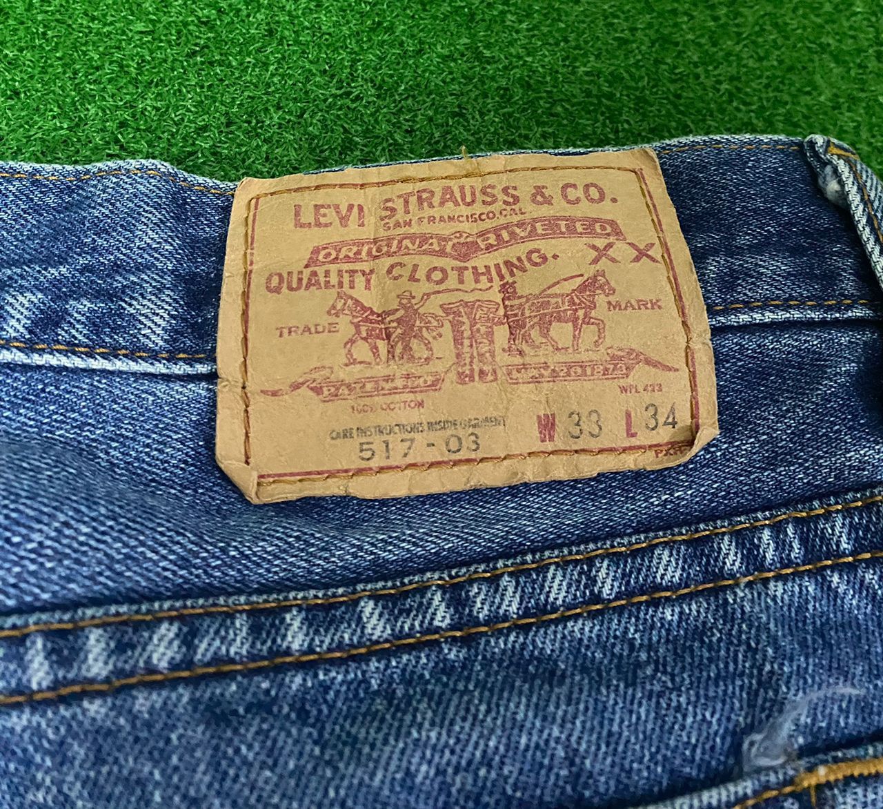 Levi's VINTAGE LEVIS 517 FLARE DENIM JEANS Size US 32 / EU 48 - 17 Thumbnail
