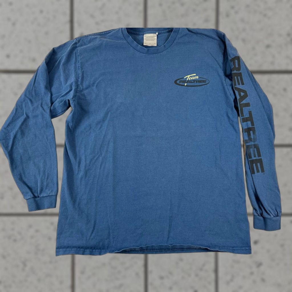 Realtree VINTAGE Realtree Hunting T Shirt Long Sleeve Blue Grey Size M Lot Of 2 Men Shirt Mens Blue Grey Size US M / EU 48-50 / 2 - 1 Thumbnail