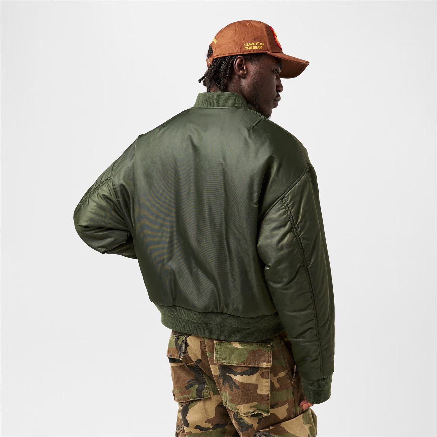 Dsquared2 o1g2r1mq0426 Bomber Jacket in Miltary Green Size US M / EU 48-50 / 2 - 4 Thumbnail