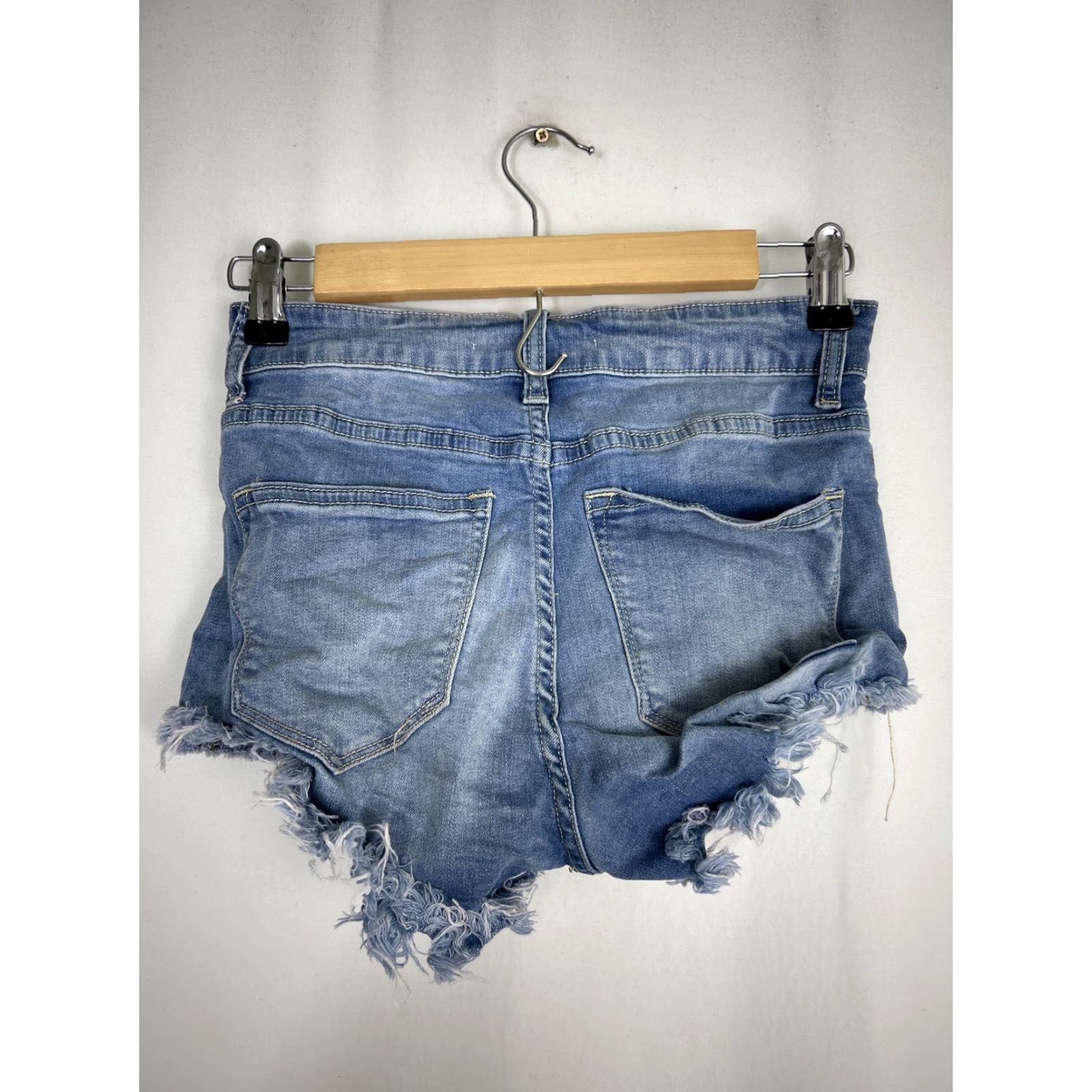 Vintage VINTAGE KanCan High Rise Cut Off Jean Shorts KC6033L Size 26x2.5 Women's Blue Cut-Off 90s Theme Mens Womens Girls Size 26" / US 2 / IT 38 - 7 Thumbnail