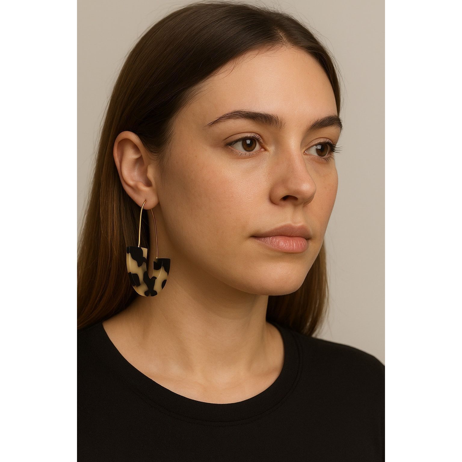 Other Tortoise Acrylic Hoop Earrings Gold Wire Minimalist Modern Size ONE SIZE - 1 Thumbnail