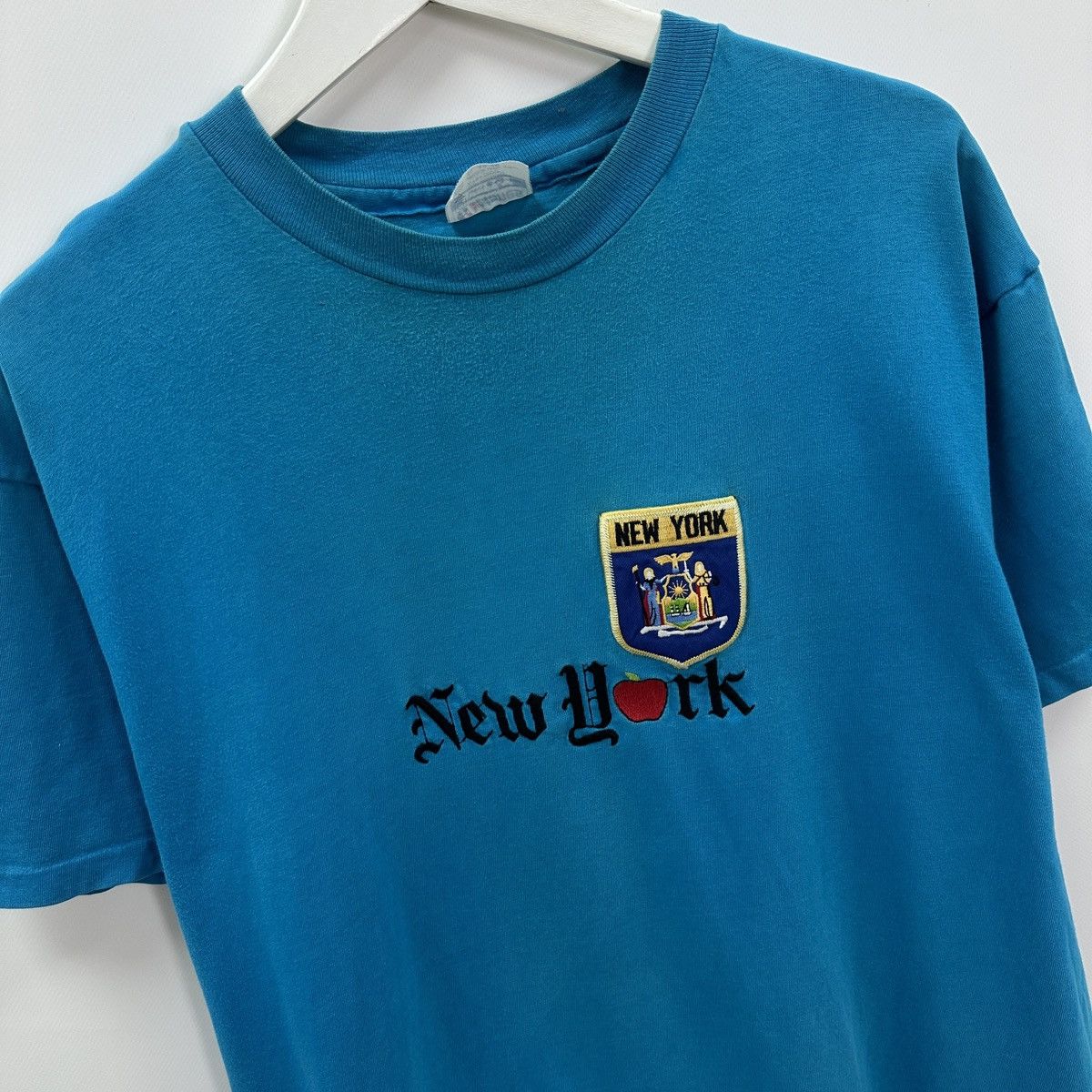Vintage Vintage 90s New York Embroidered logo Hanes tee y2k single Size US XL / EU 56 / 4 - 5 Thumbnail