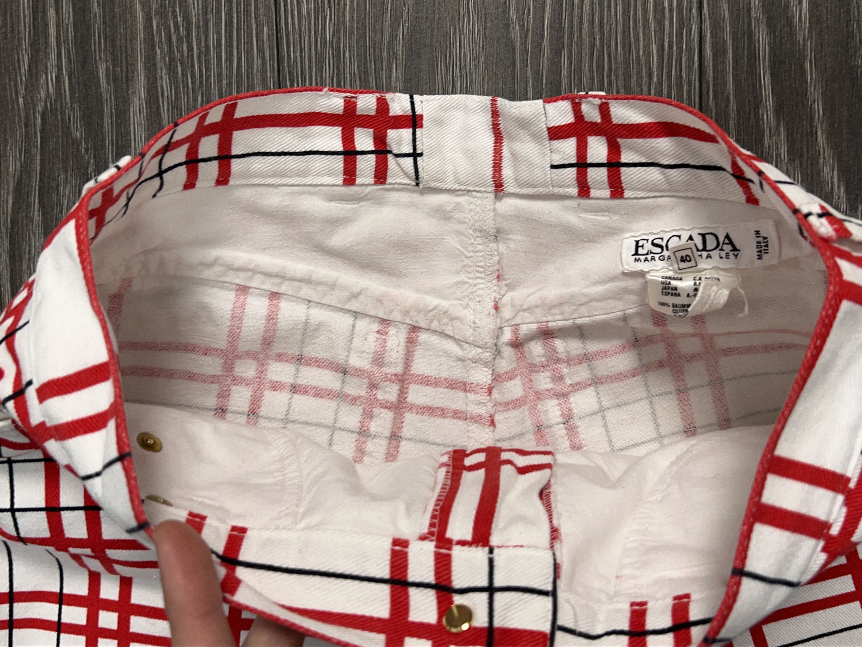 Escada Vintage Margaretha Ley Luxury Check Cotton Denim Shorts Size 27" / US 4 / IT 40 - 10 Thumbnail