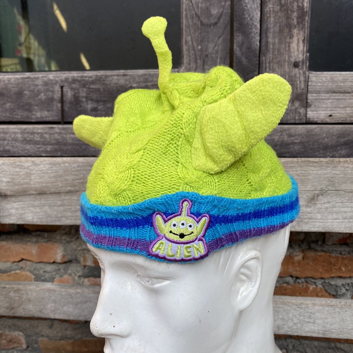 Disney × Japanese Brand LITTLE GREEN MAN TOY STORY UNIQUE BEANIE HATS Size ONE SIZE - 3 Thumbnail