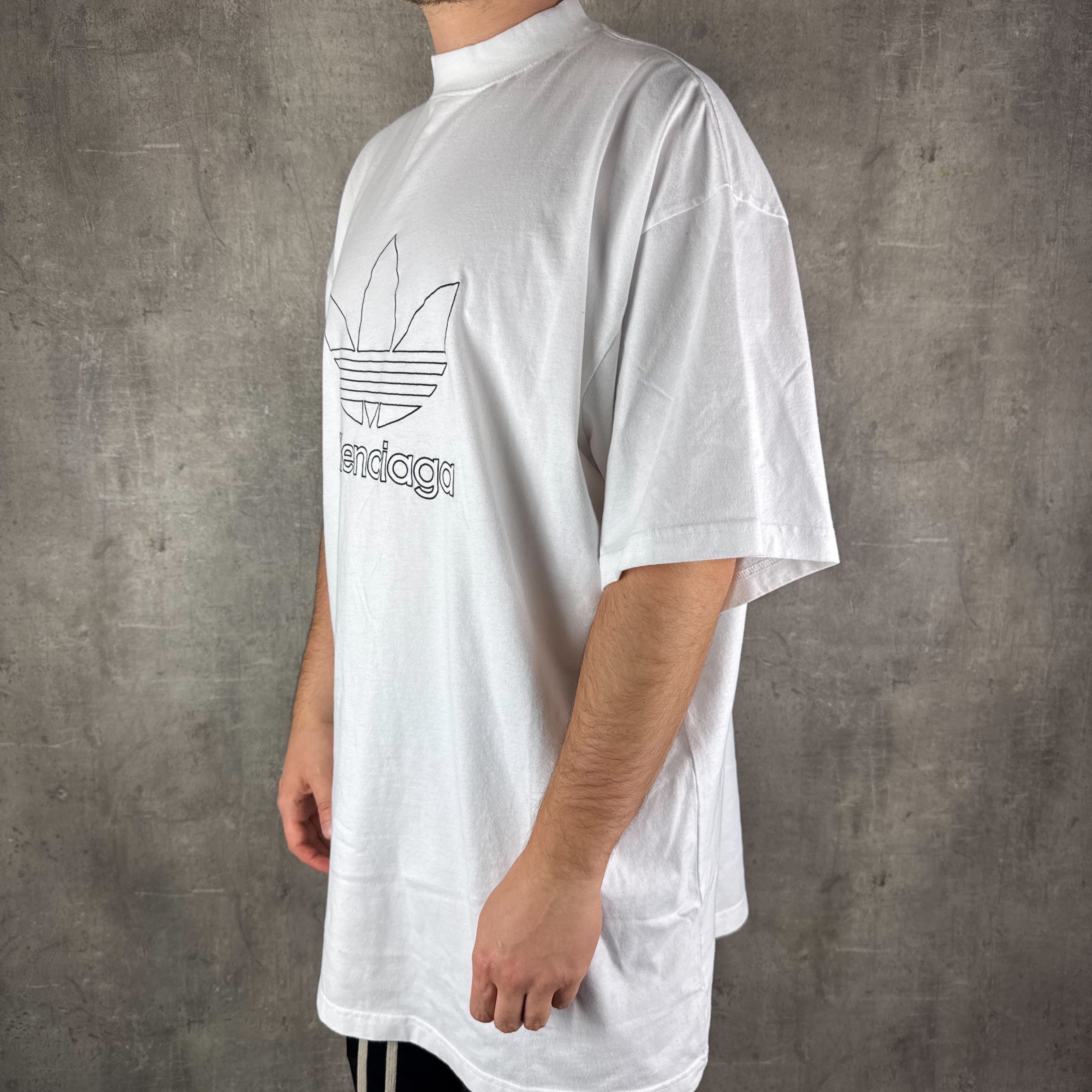 Adidas × Balenciaga BALENCIAGA x ADIDAS Logo Oversized T-Shirt Size US L / EU 52-54 / 3 - 3 Thumbnail